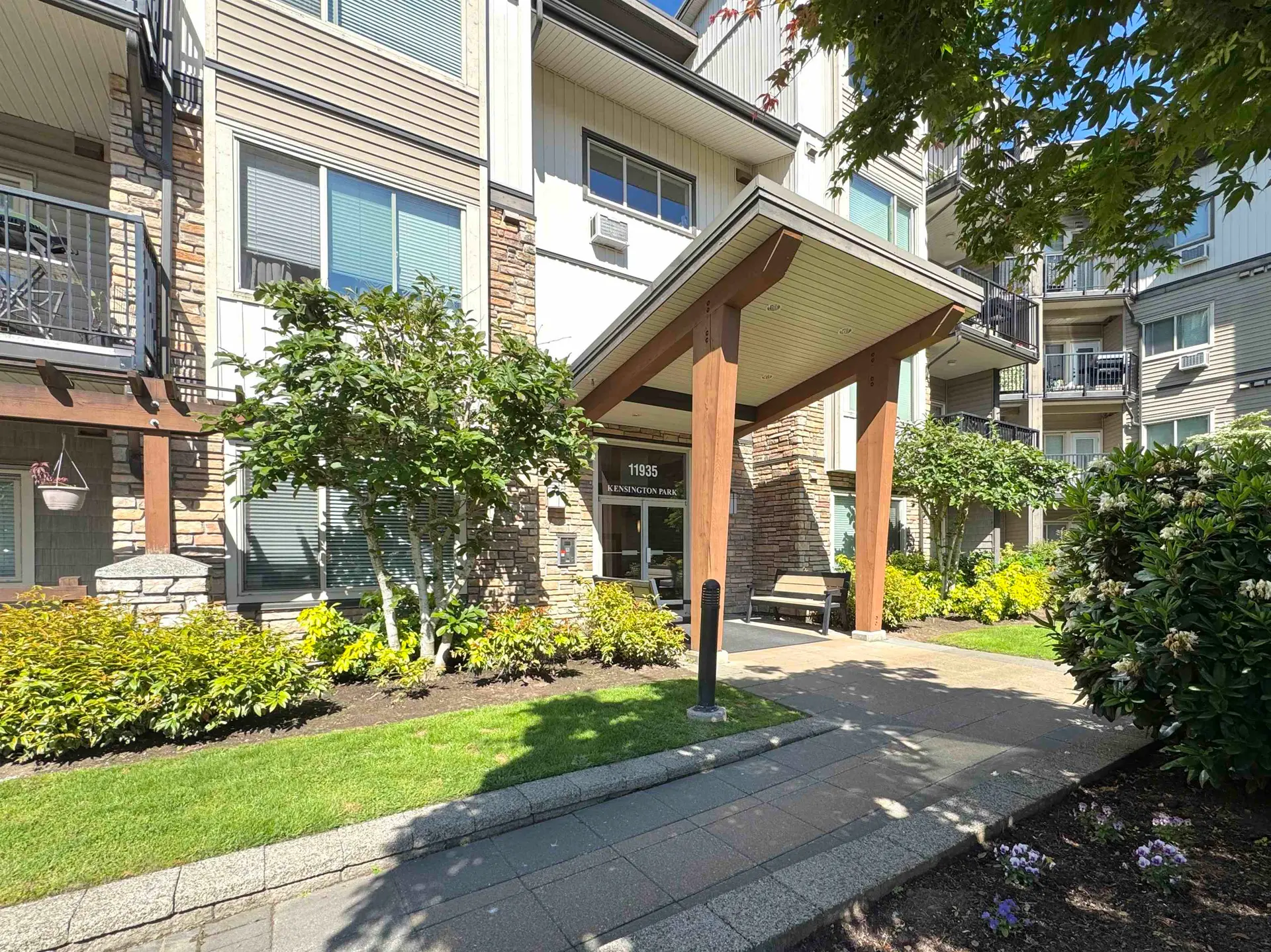 #404 11935 Burnett Street - Image 1