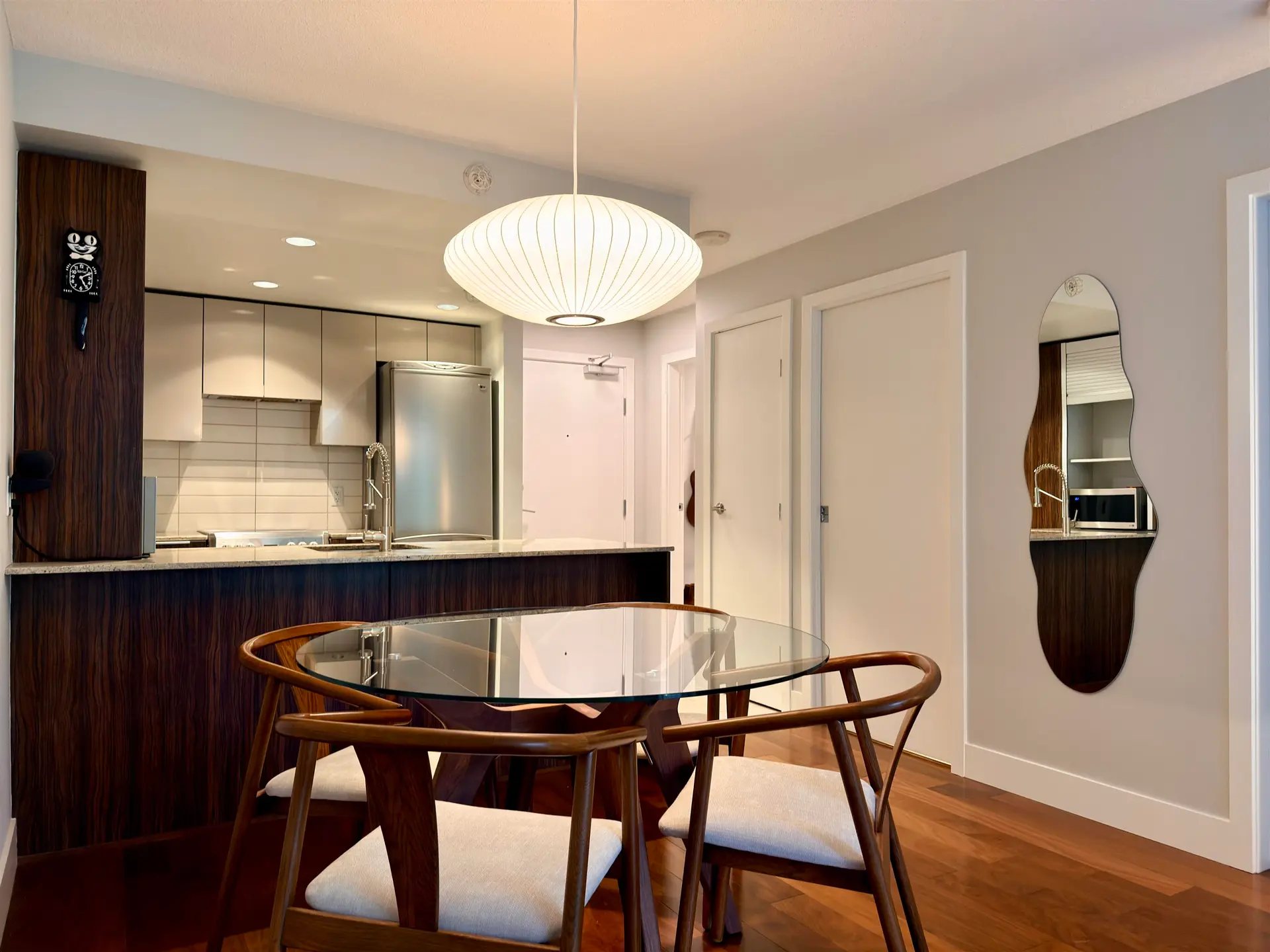 #407 1088 Richards Street - Image 2