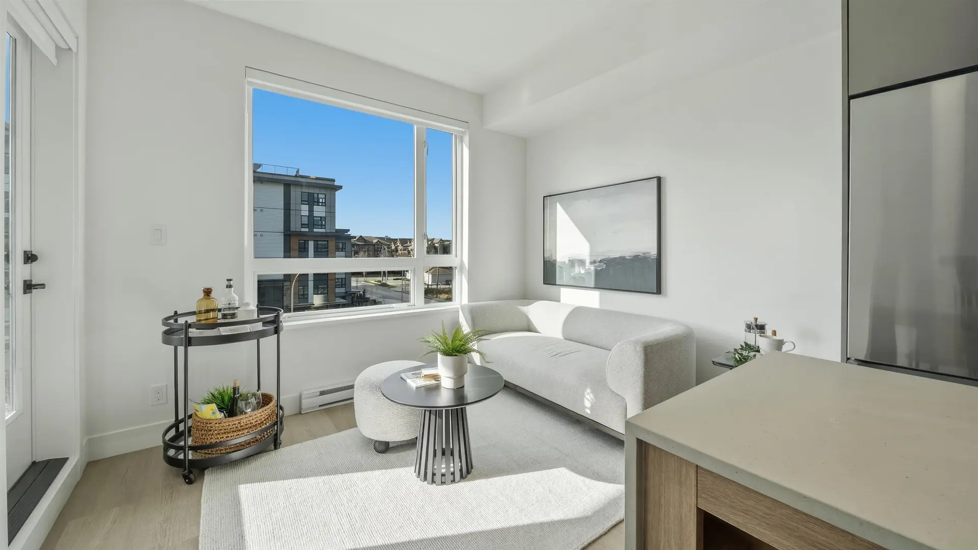 #B215 8230 208b Street - Image 4