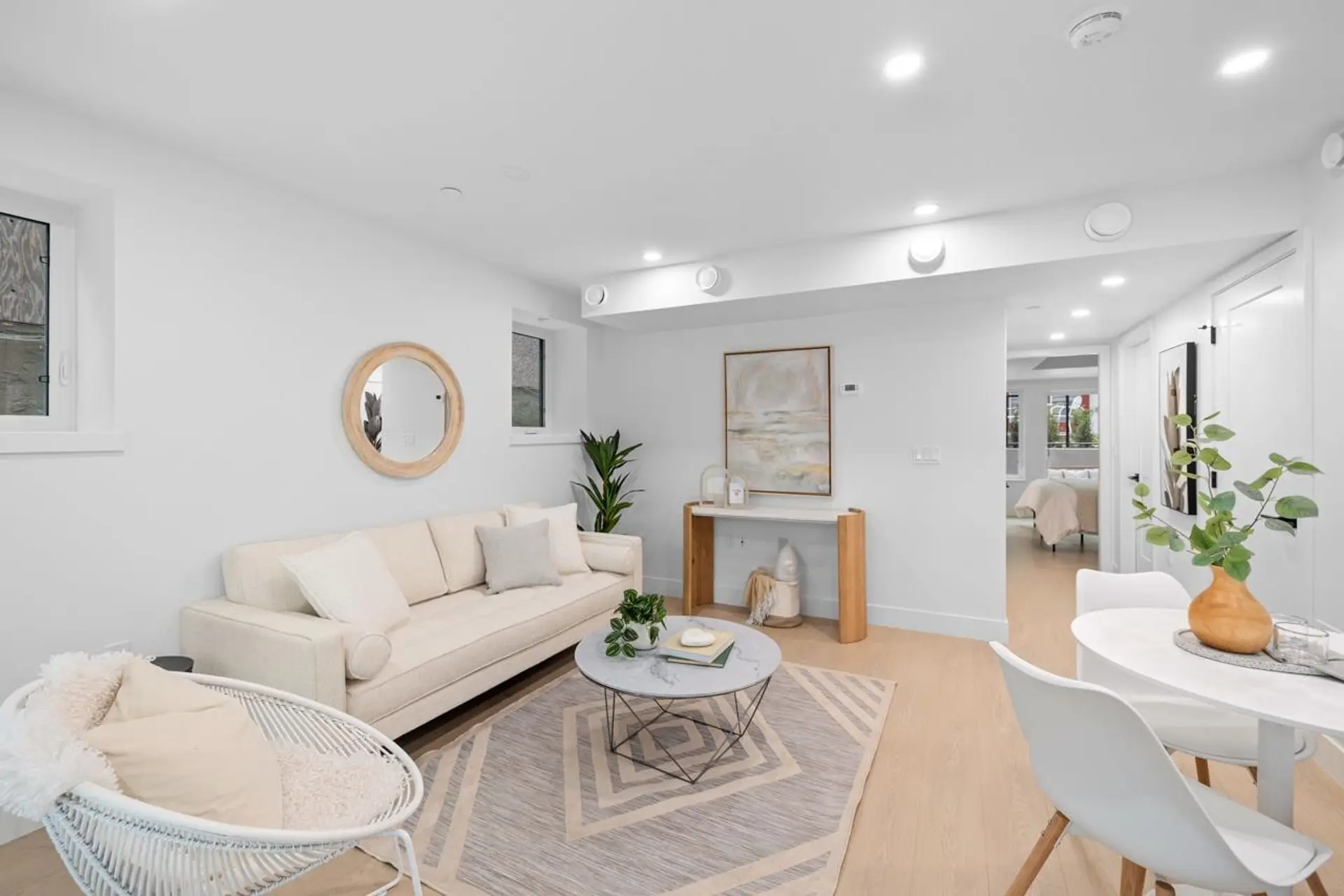 #101 2135 E Pender Street - Image 3