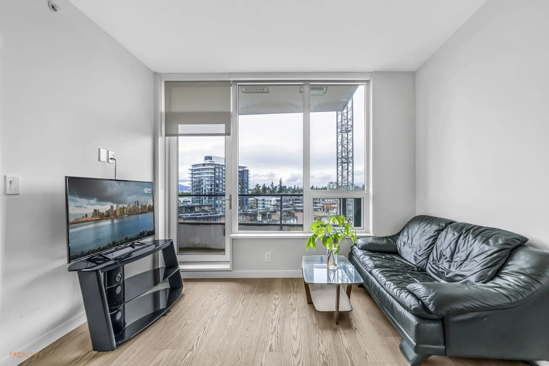 #1203 3533 Ross Drive - Image 8