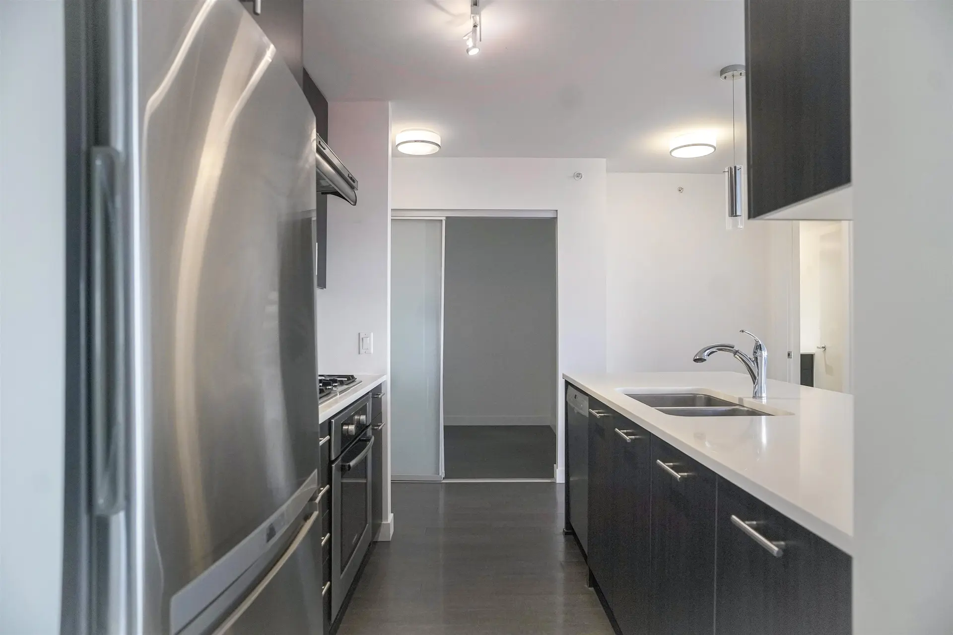#1705 608 Belmont Street - Image 6