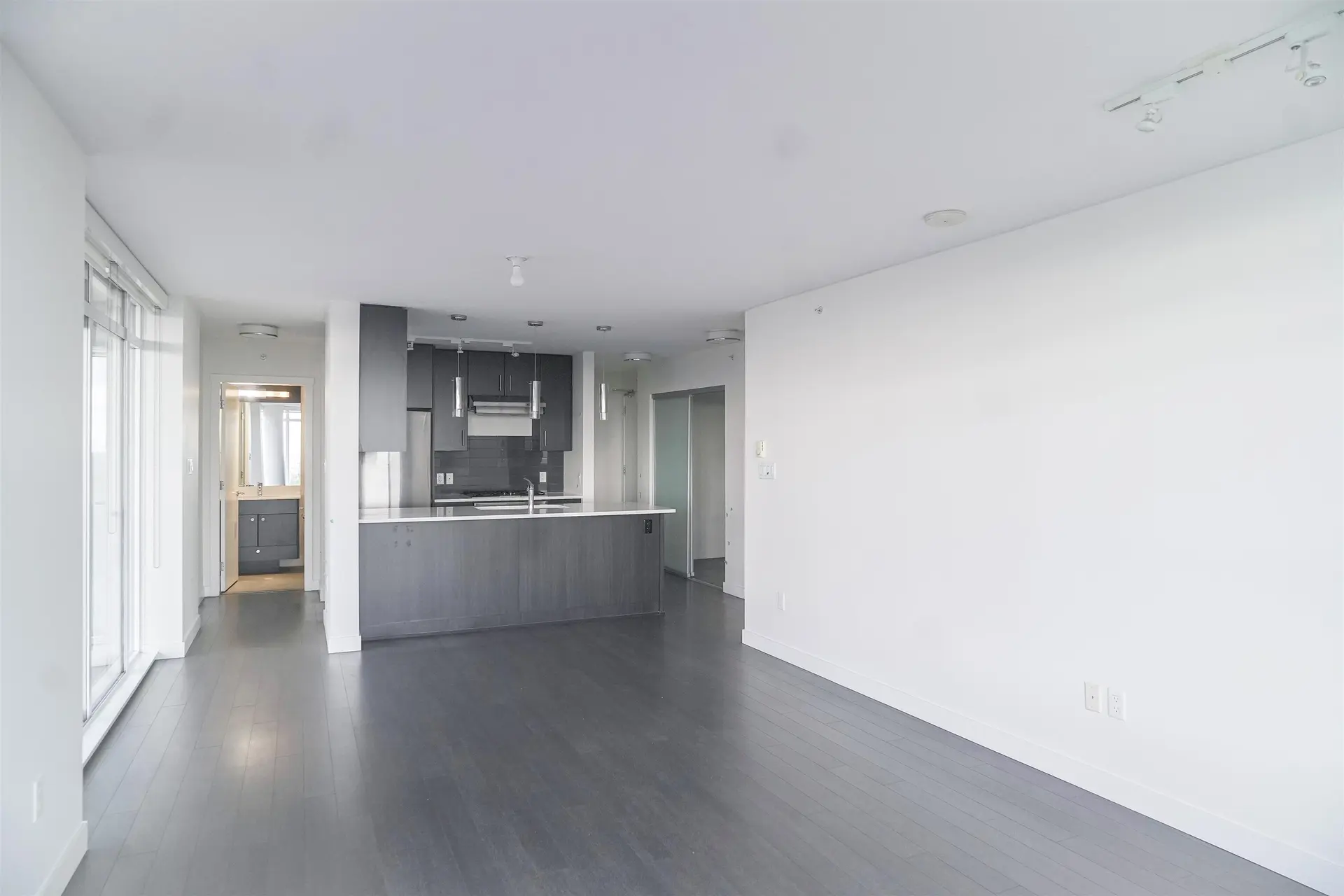 #1705 608 Belmont Street - Image 11