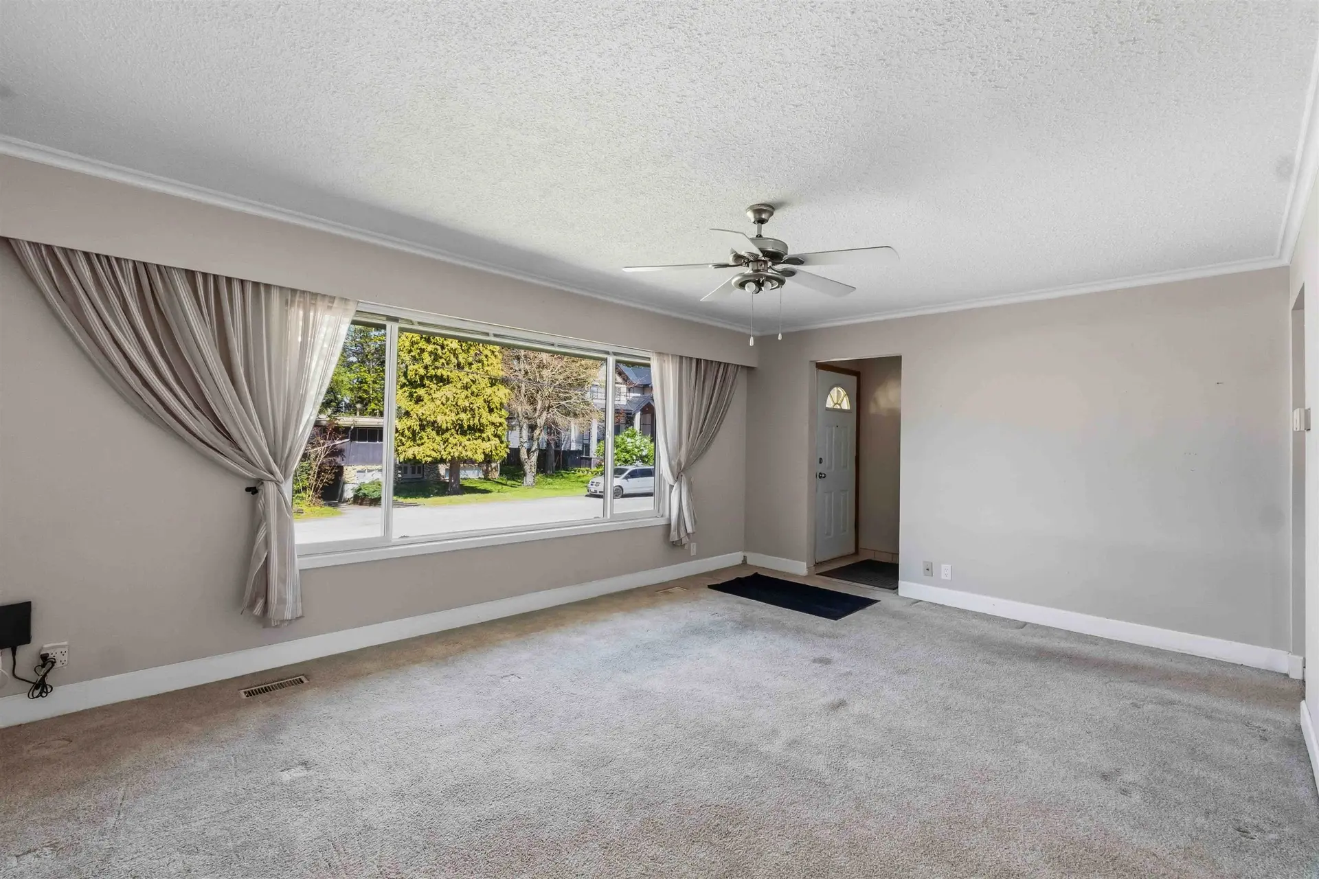 31806 Carlsrue Avenue - Image 4