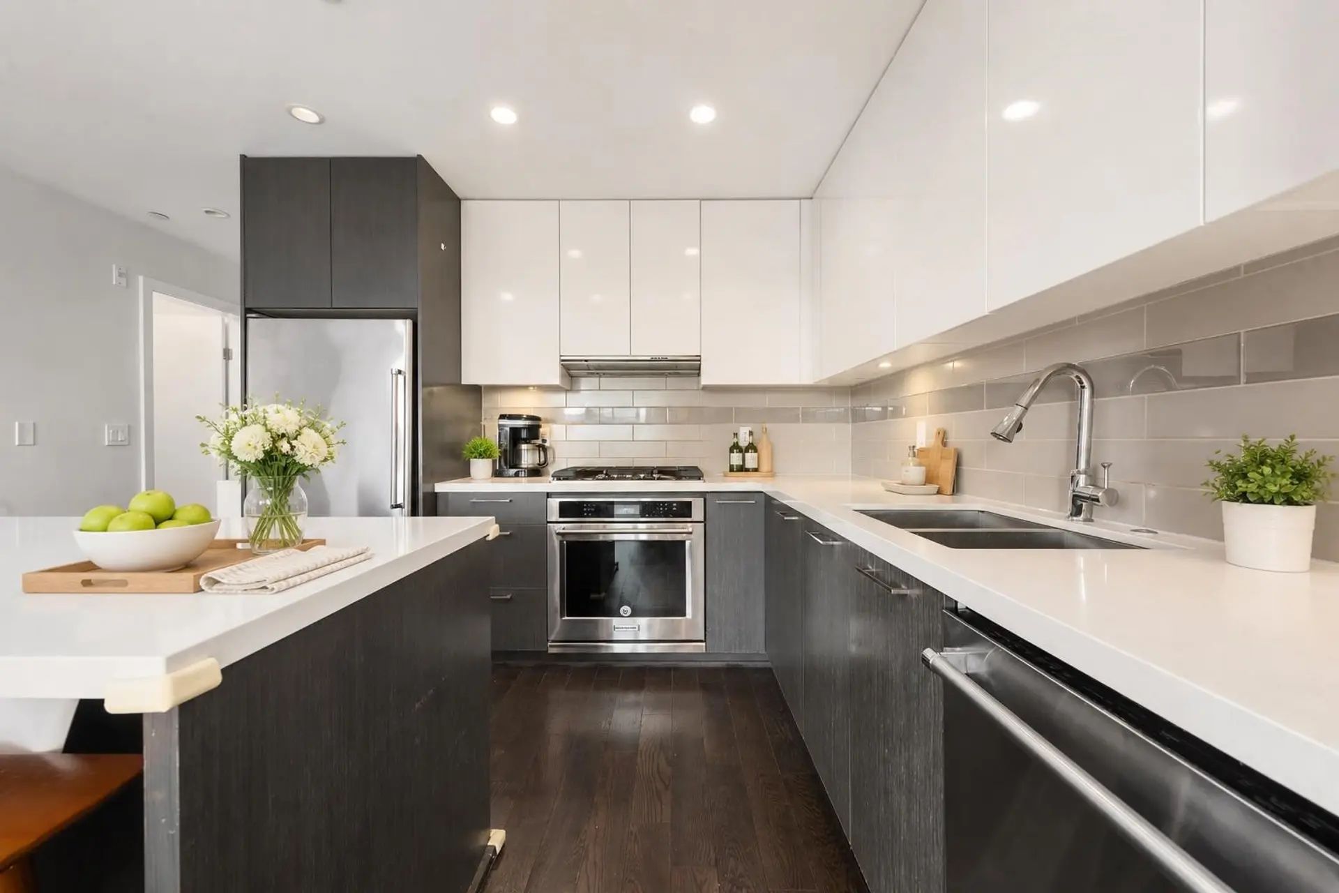 #508 7008 River Parkway - Image 1