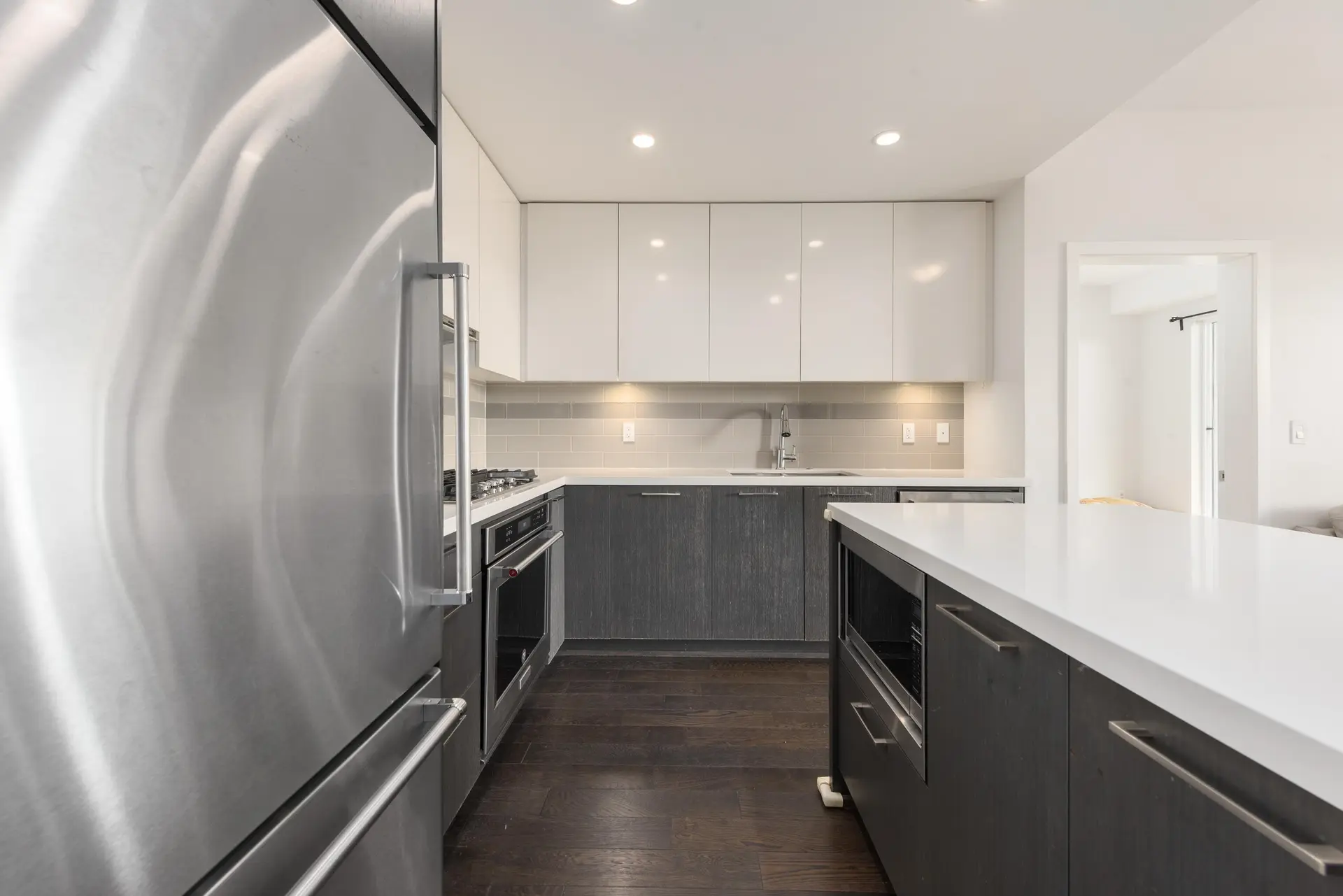 #508 7008 River Parkway - Image 4