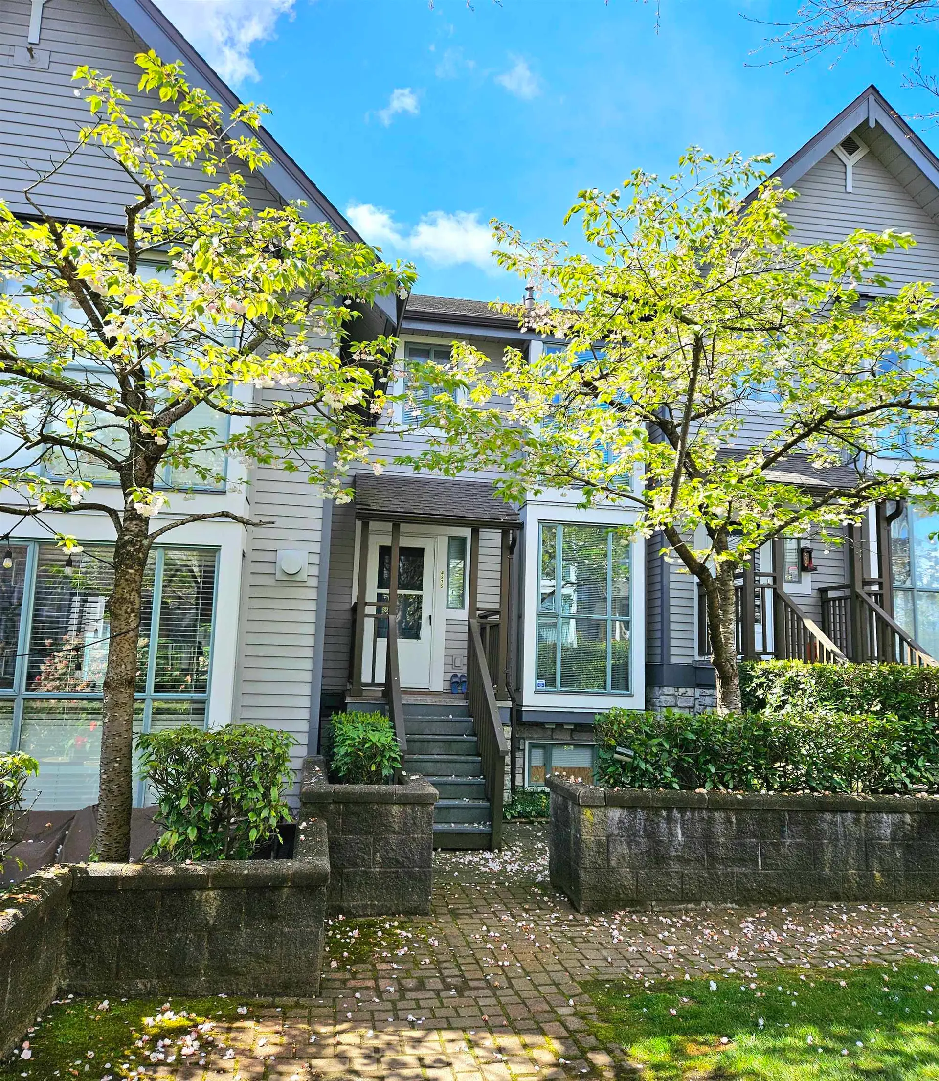 4875 Duchess Street - Image 3