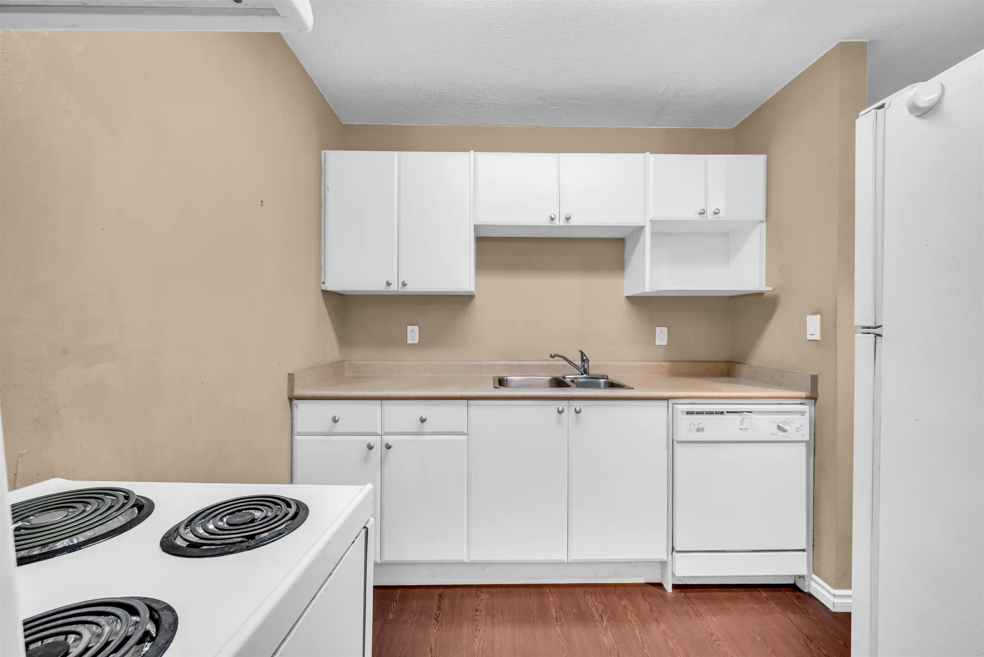 #178 8160 Williams Road - Image 14