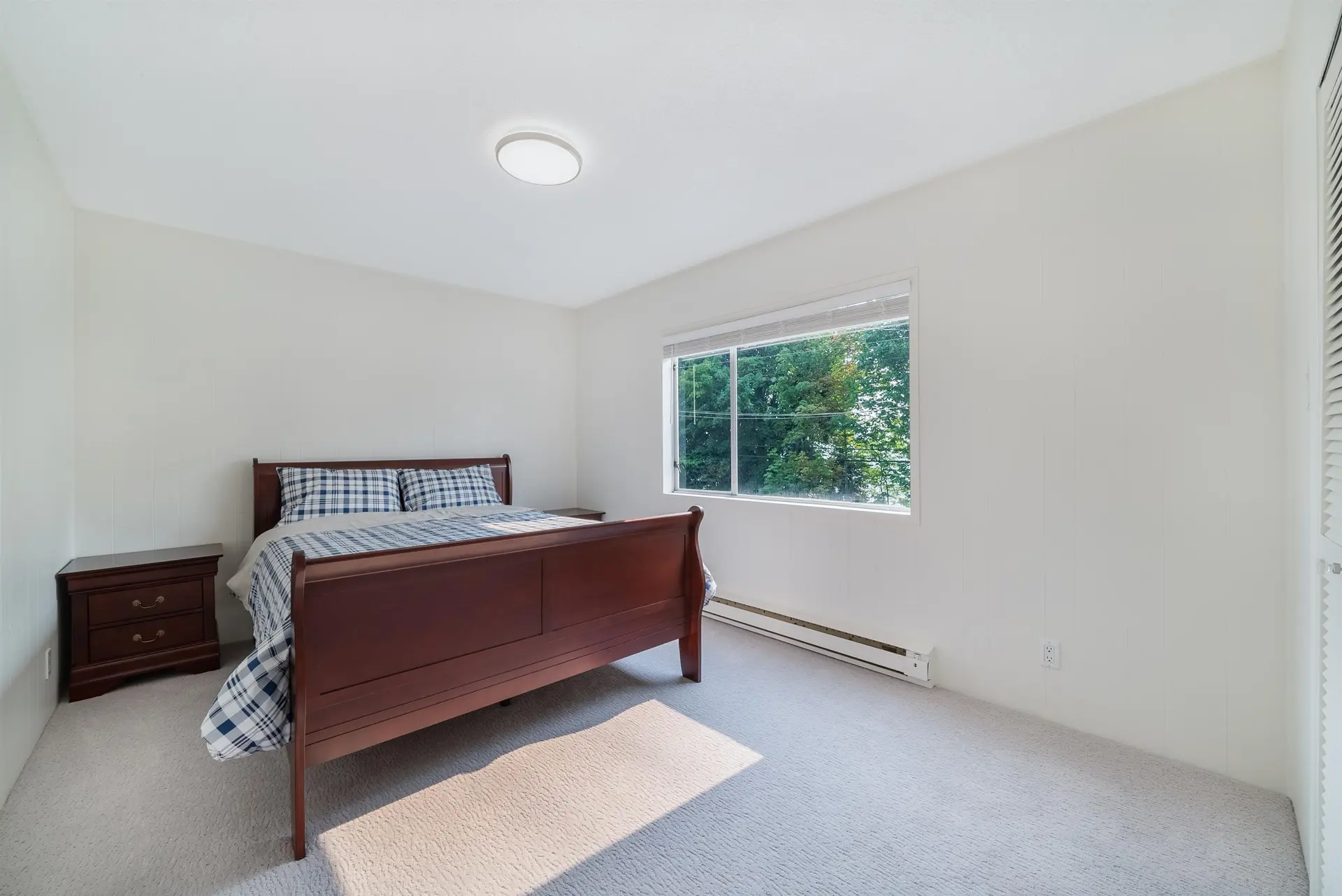 5258 Sunshine Coast Highway - Image 13