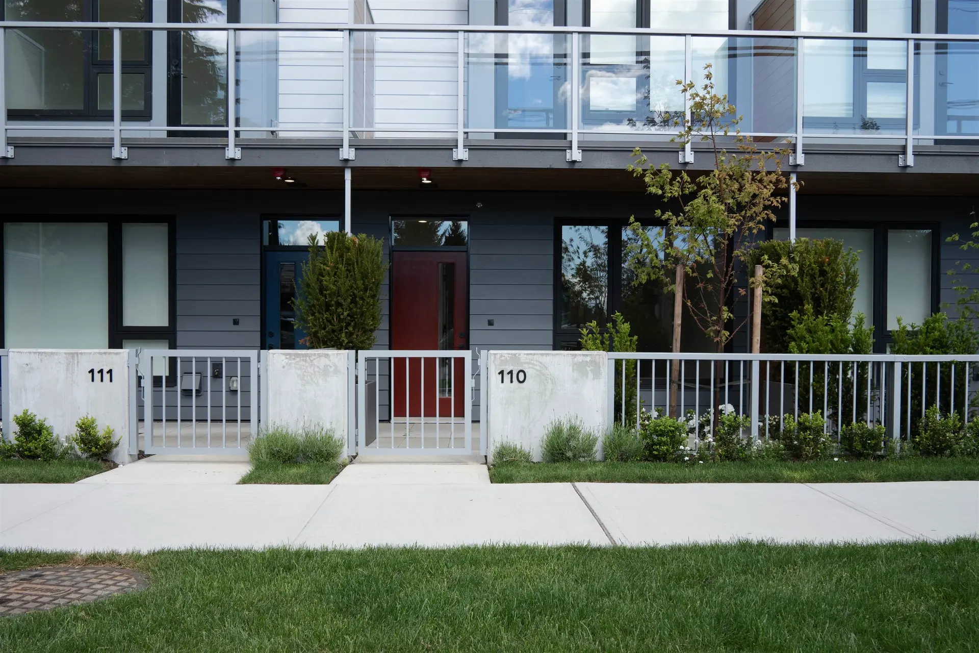#110 921 Grant Street - Image 1