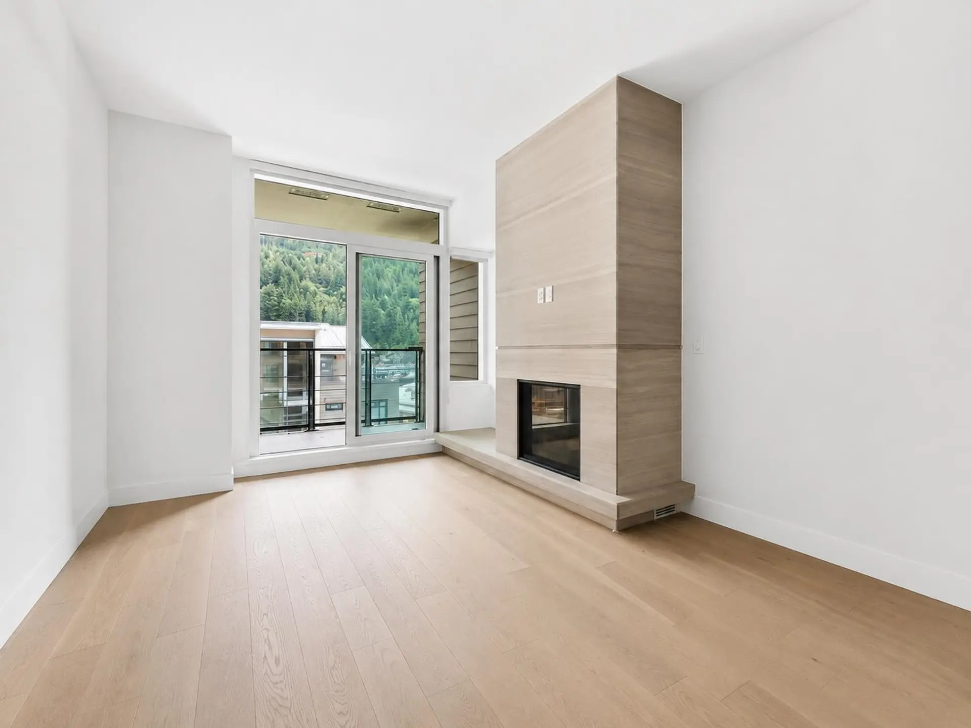 #405 6687 Nelson Avenue - Image 2