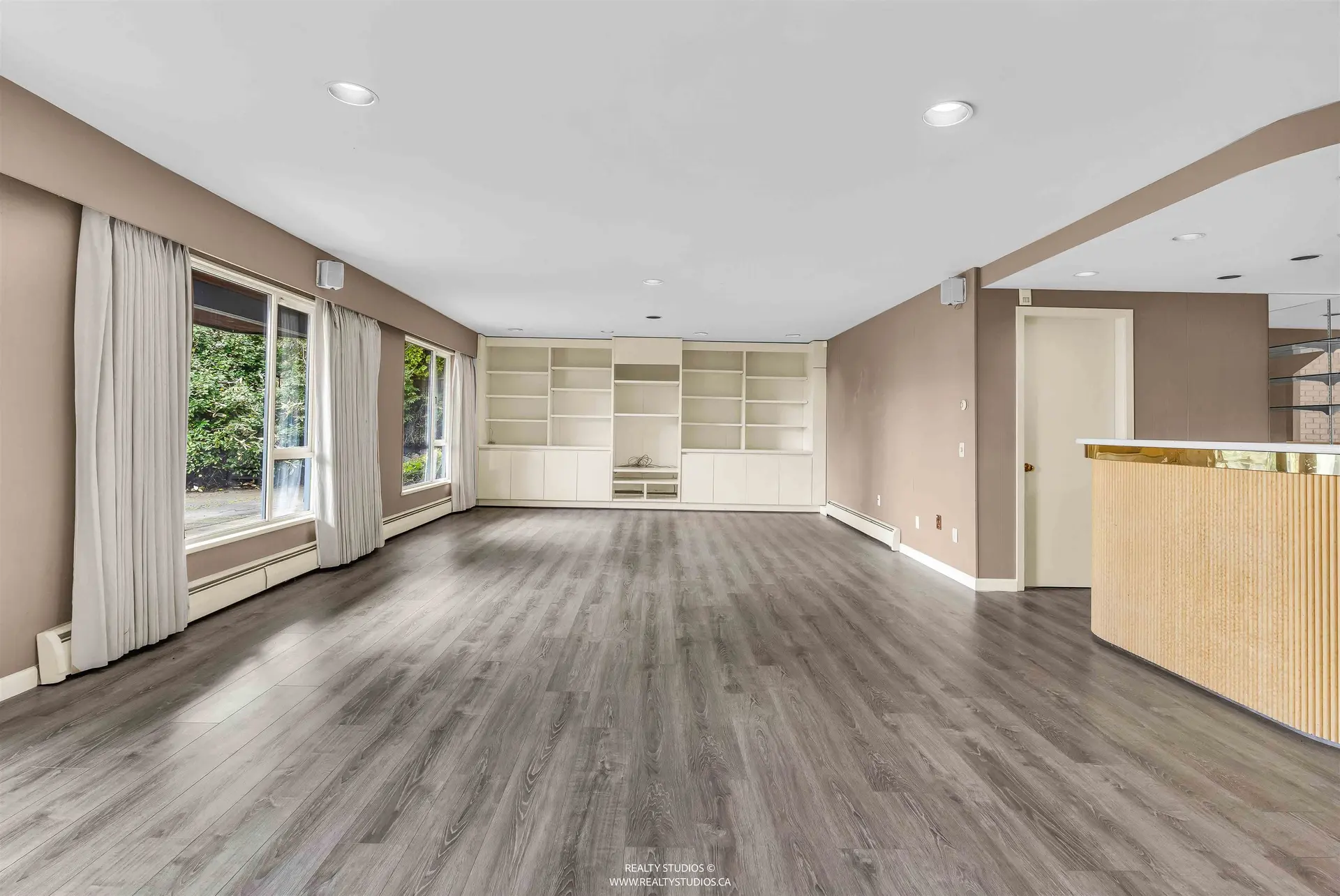 1378 Chartwell Drive - Image 15