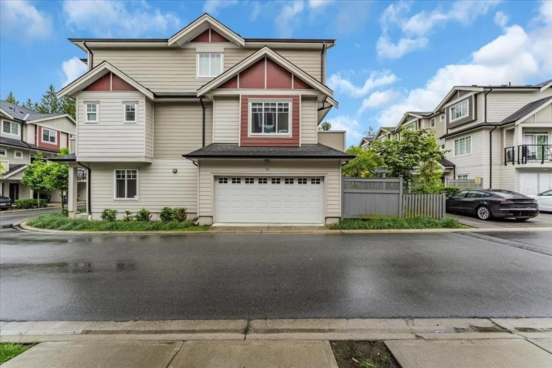 #113 13898 64 Avenue - Image 2