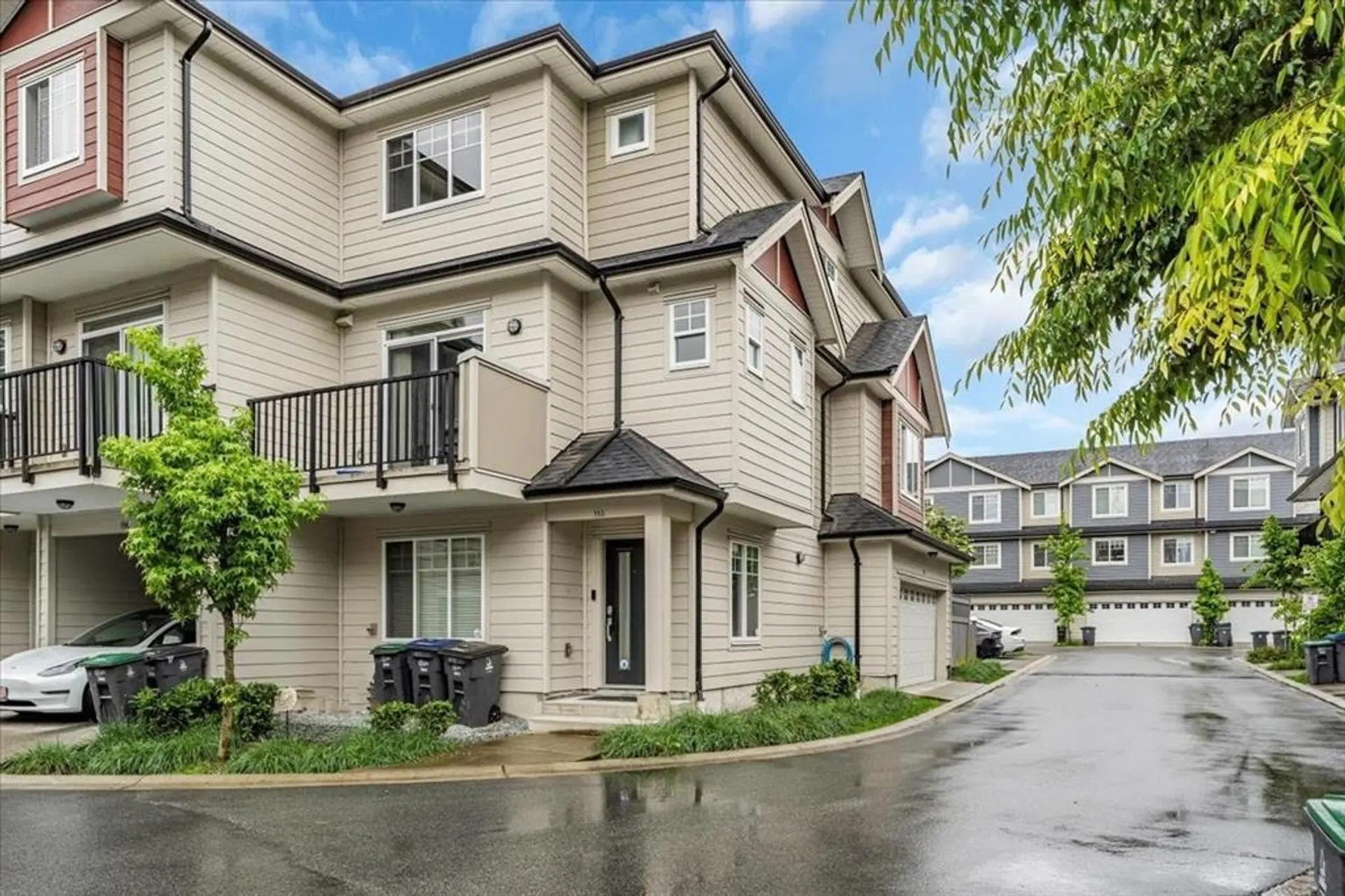 #113 13898 64 Avenue - Image 1