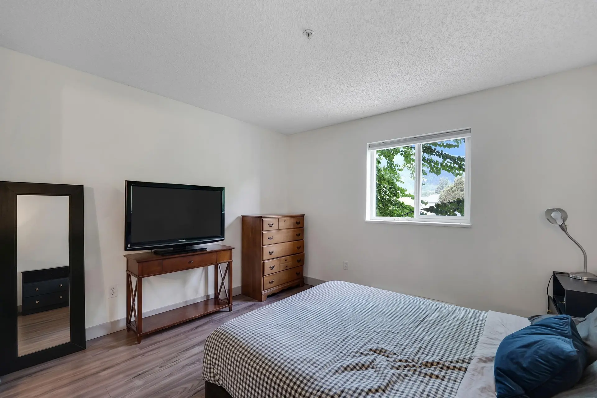 #201B 40120 Willow Crescent - Image 14