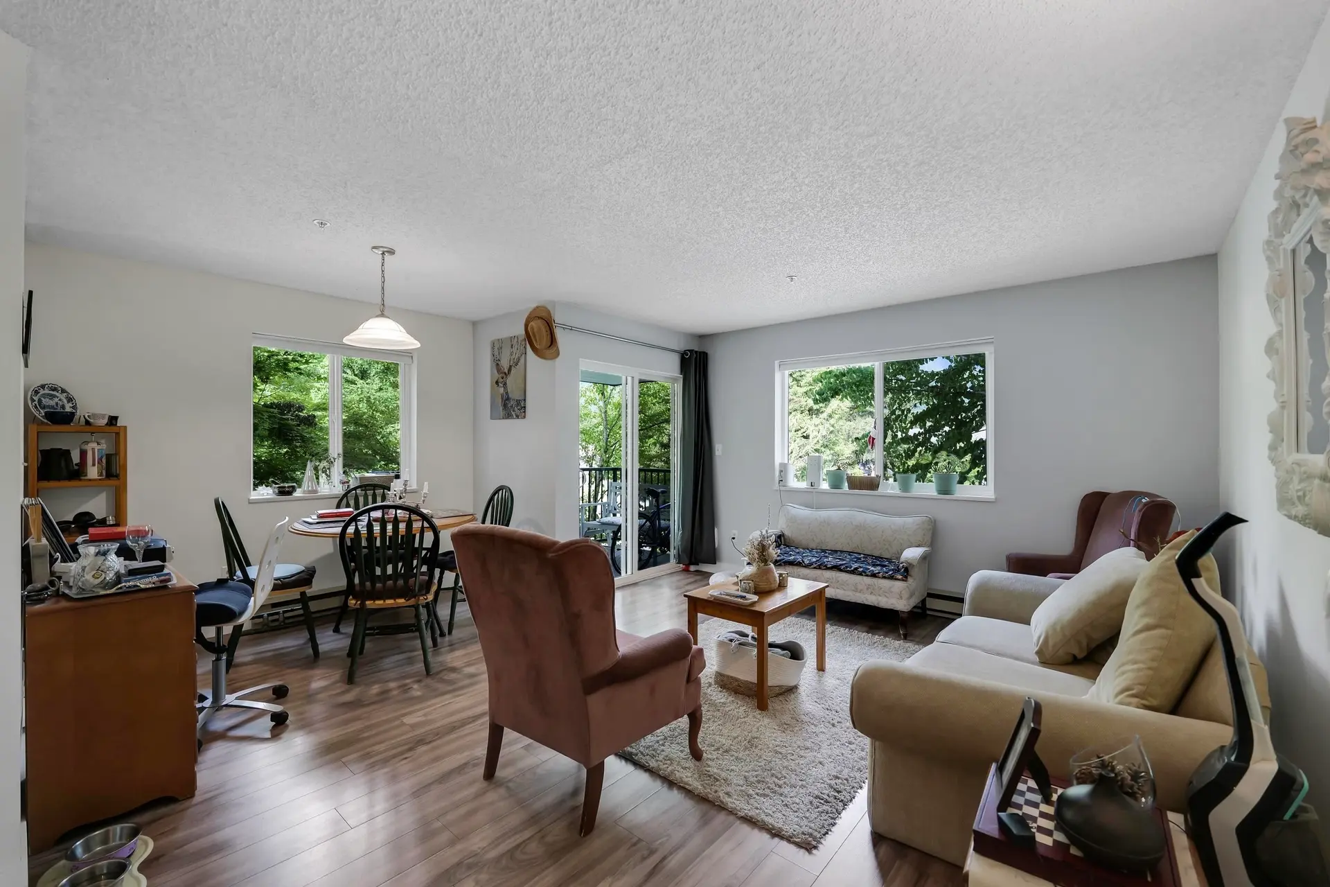#201B 40120 Willow Crescent - Image 8