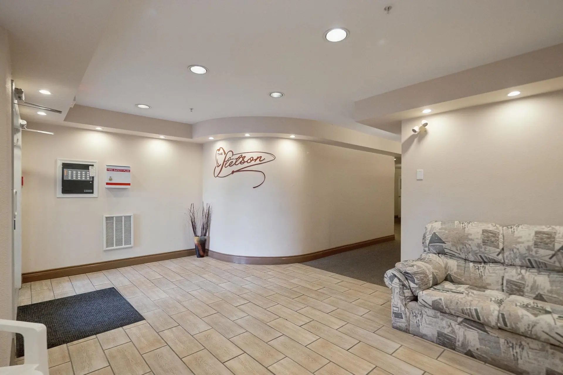 #305 5977 177b Street - Image 2