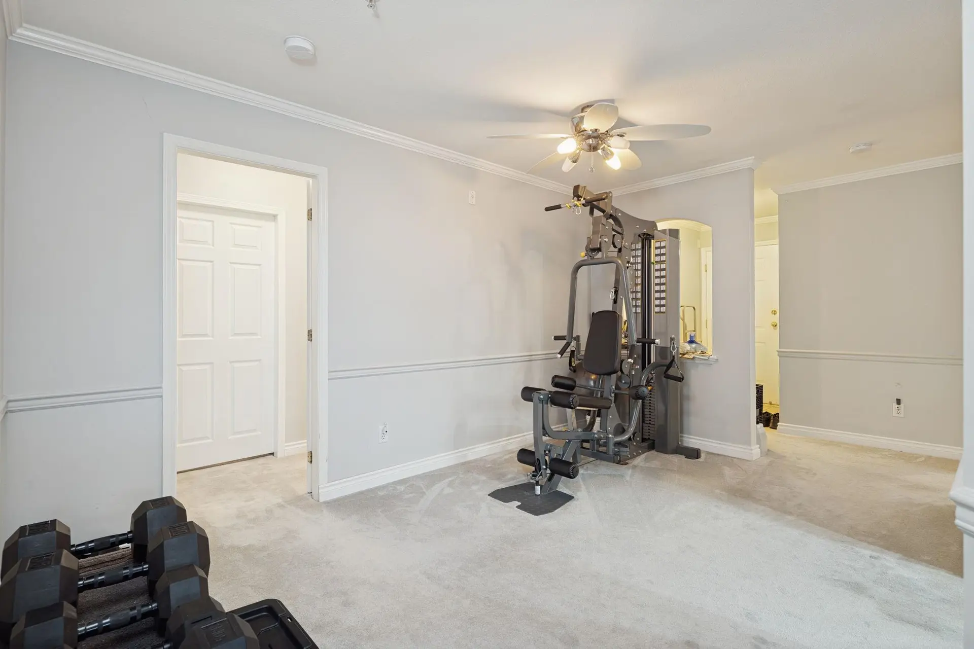 #305 5977 177b Street - Image 5
