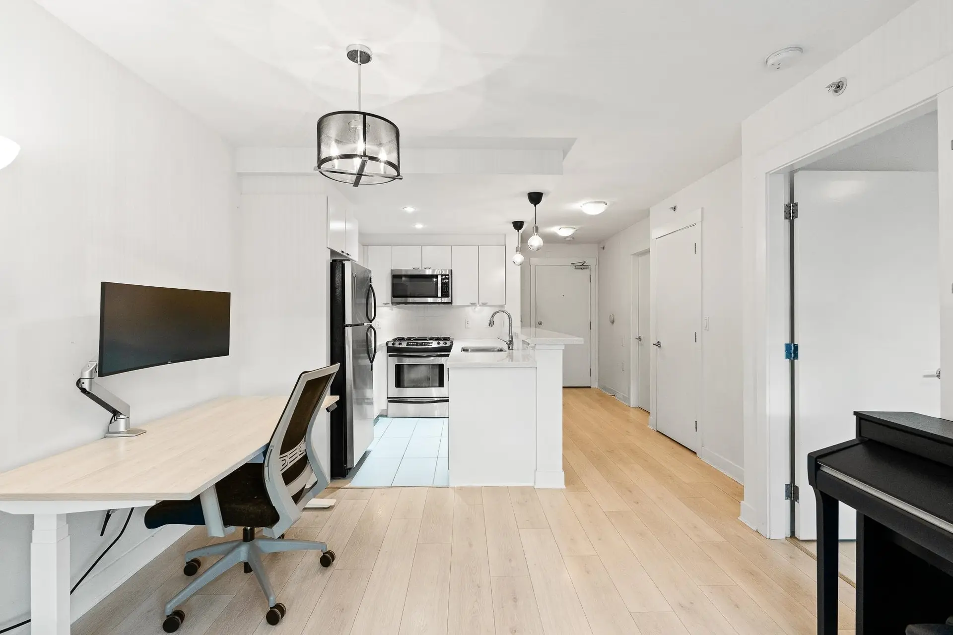 #302 160 W 3rd Street - Image 4