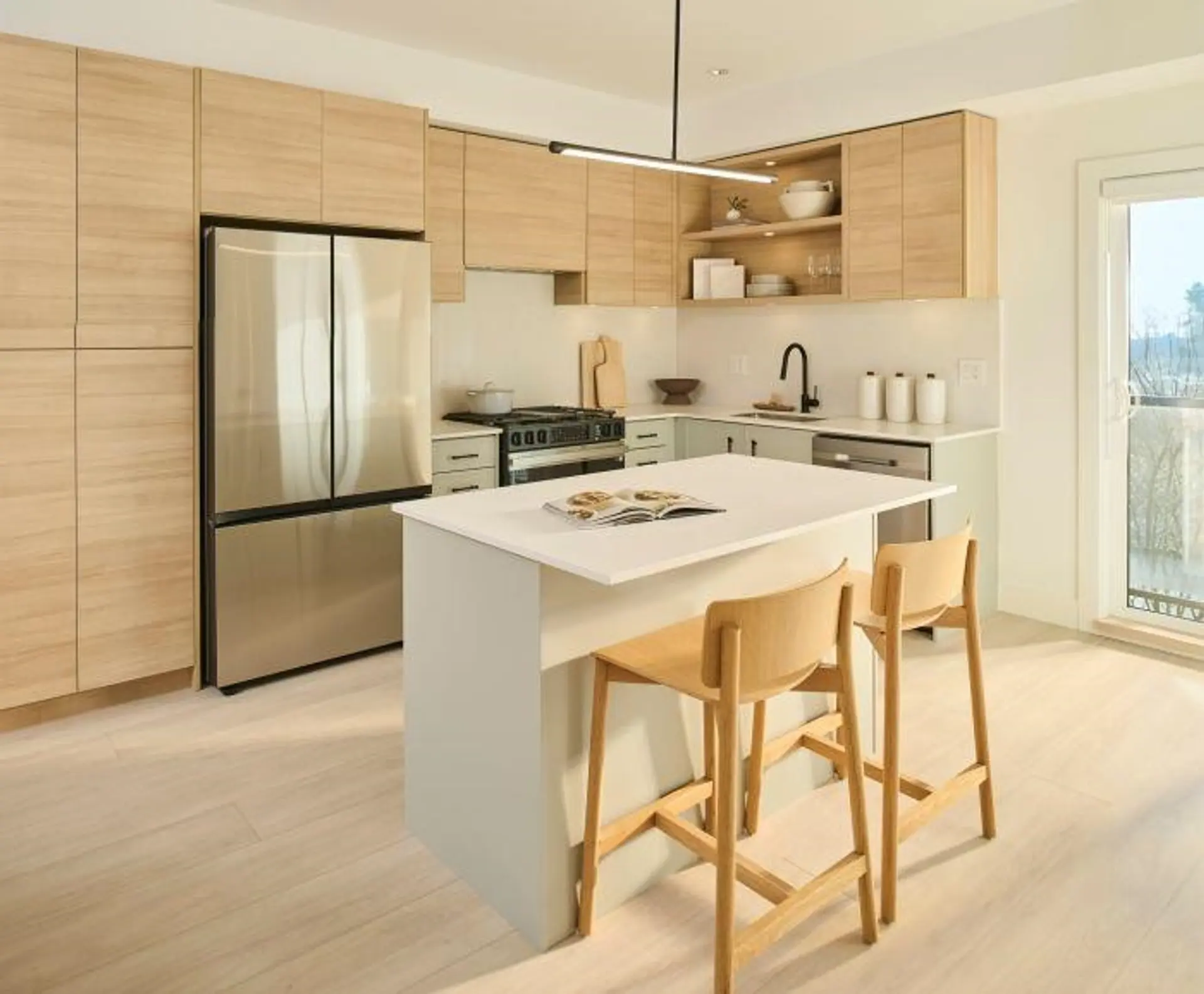 #43 20335 70a Avenue - Image 1