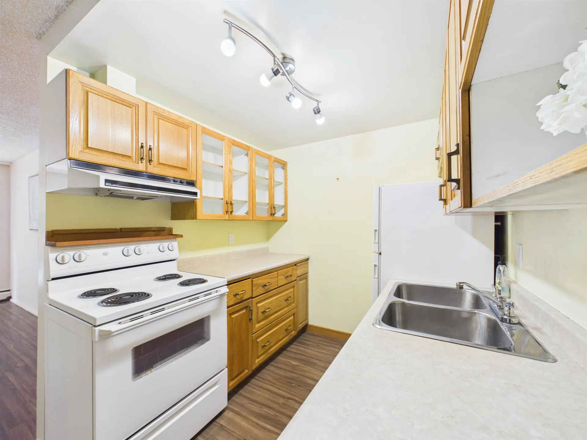 #116 7240 Lindsay Road - Image 8