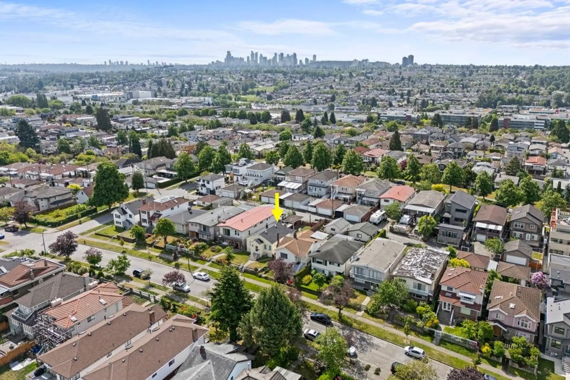 2964 E 4th Avenue - Image 6