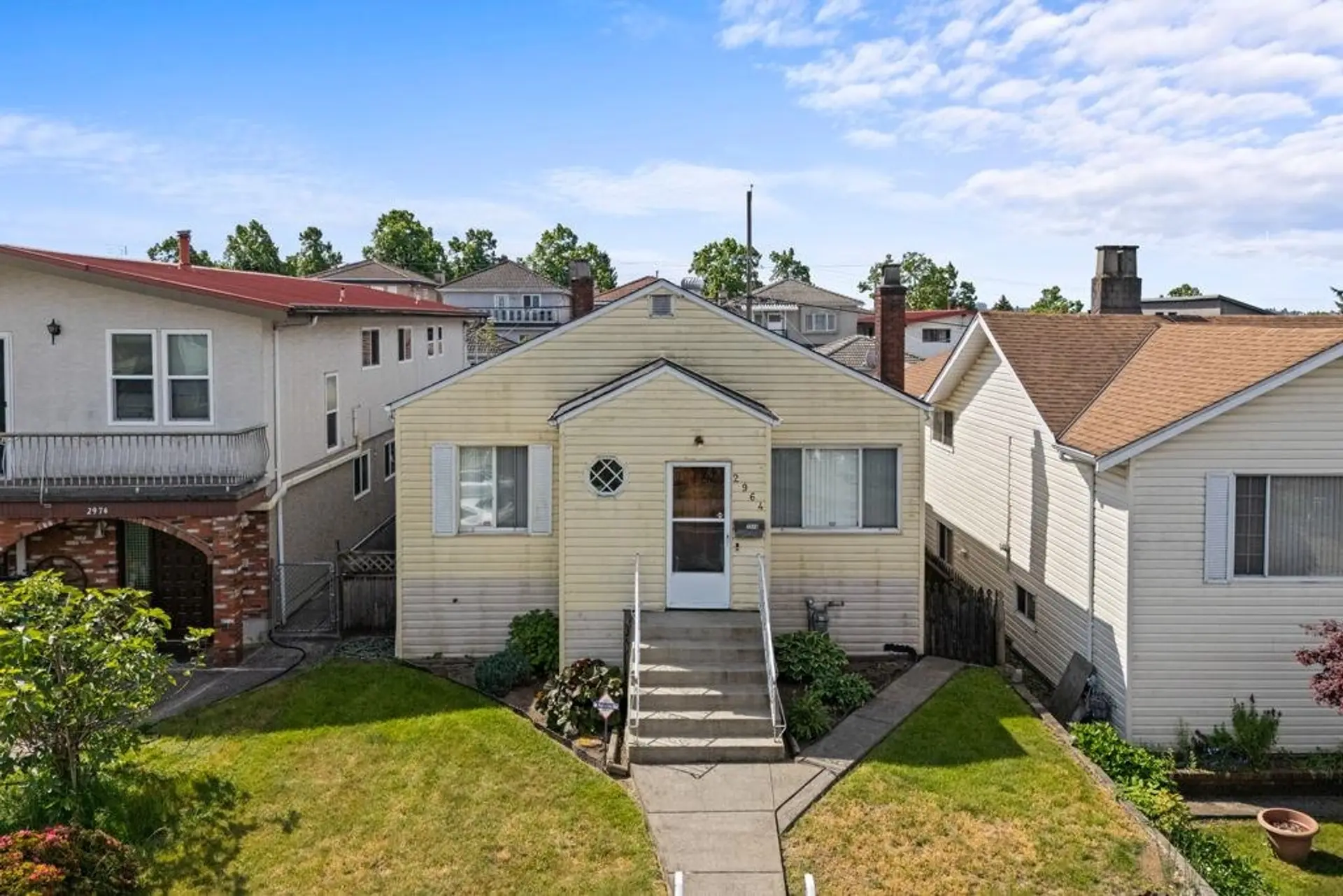 2964 E 4th Avenue - Image 4