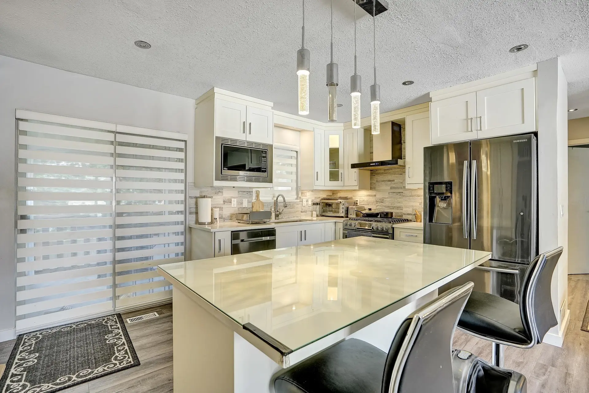 15108 91a Avenue - Image 3