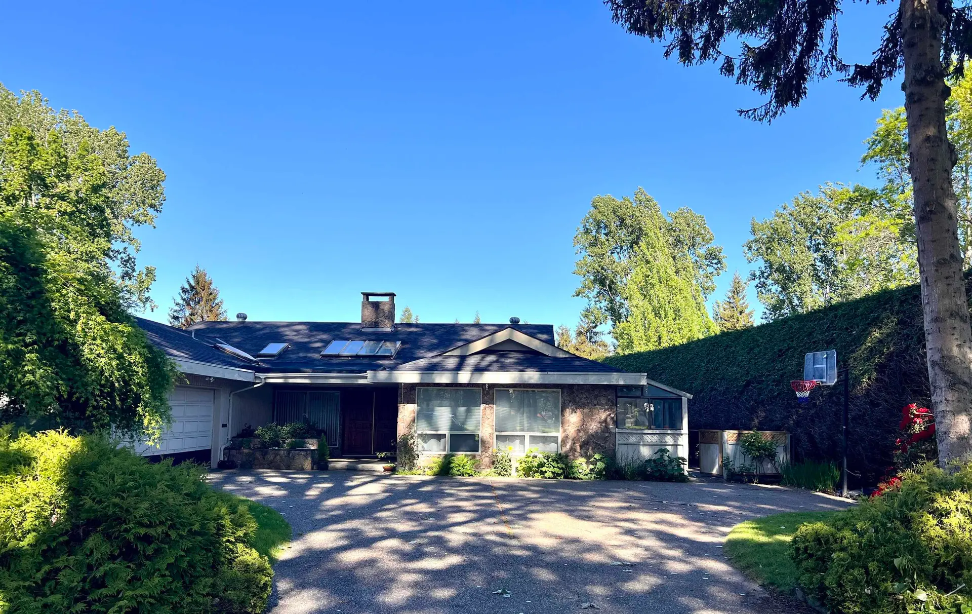 1052 Jackson Way - Image 2