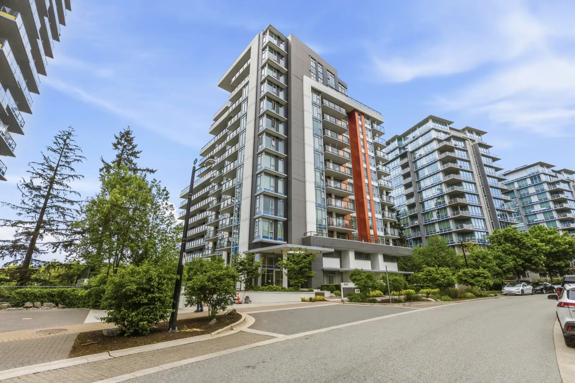 #702 8940 University Crescent - Image 2