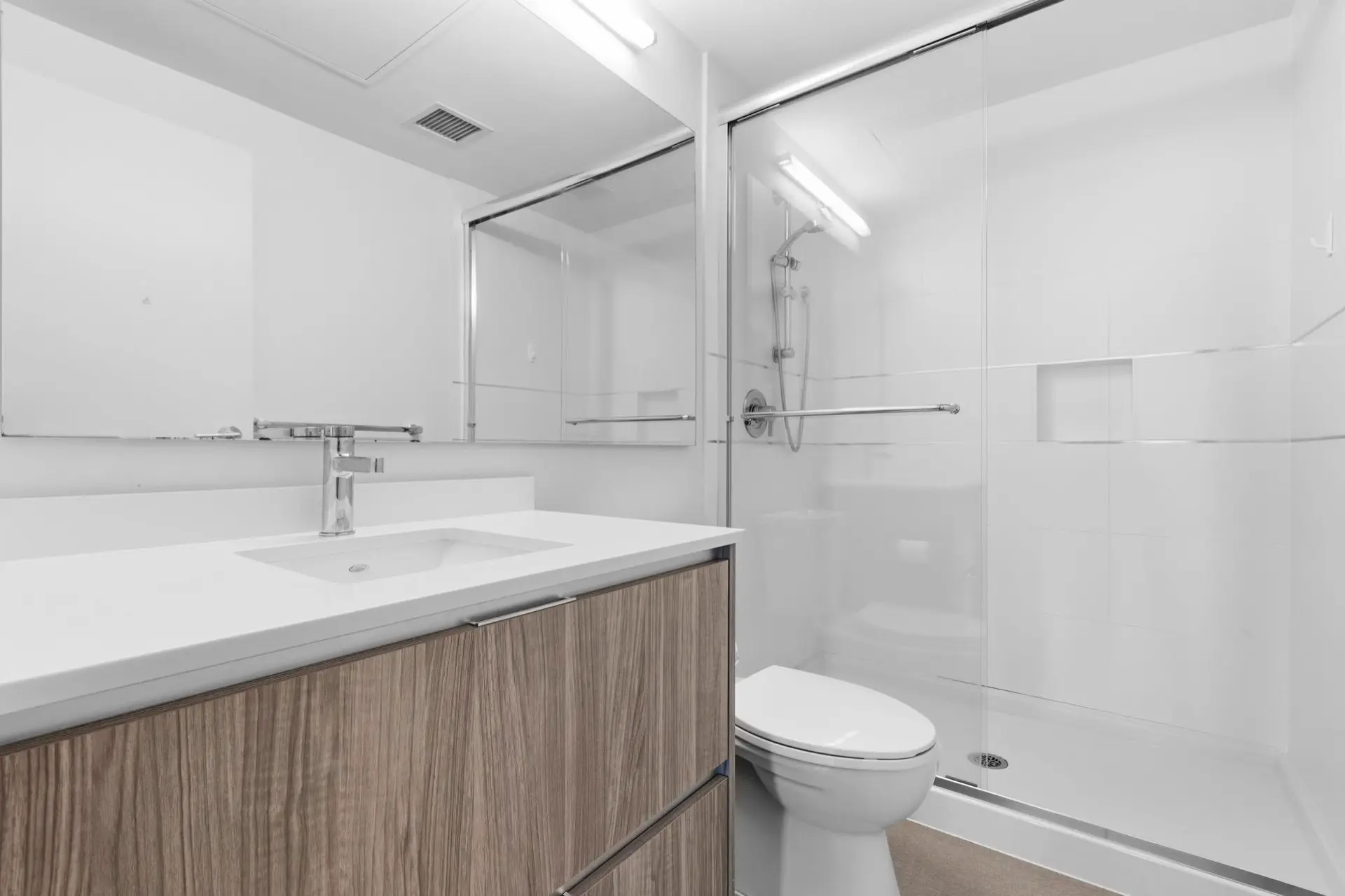 #702 8940 University Crescent - Image 6