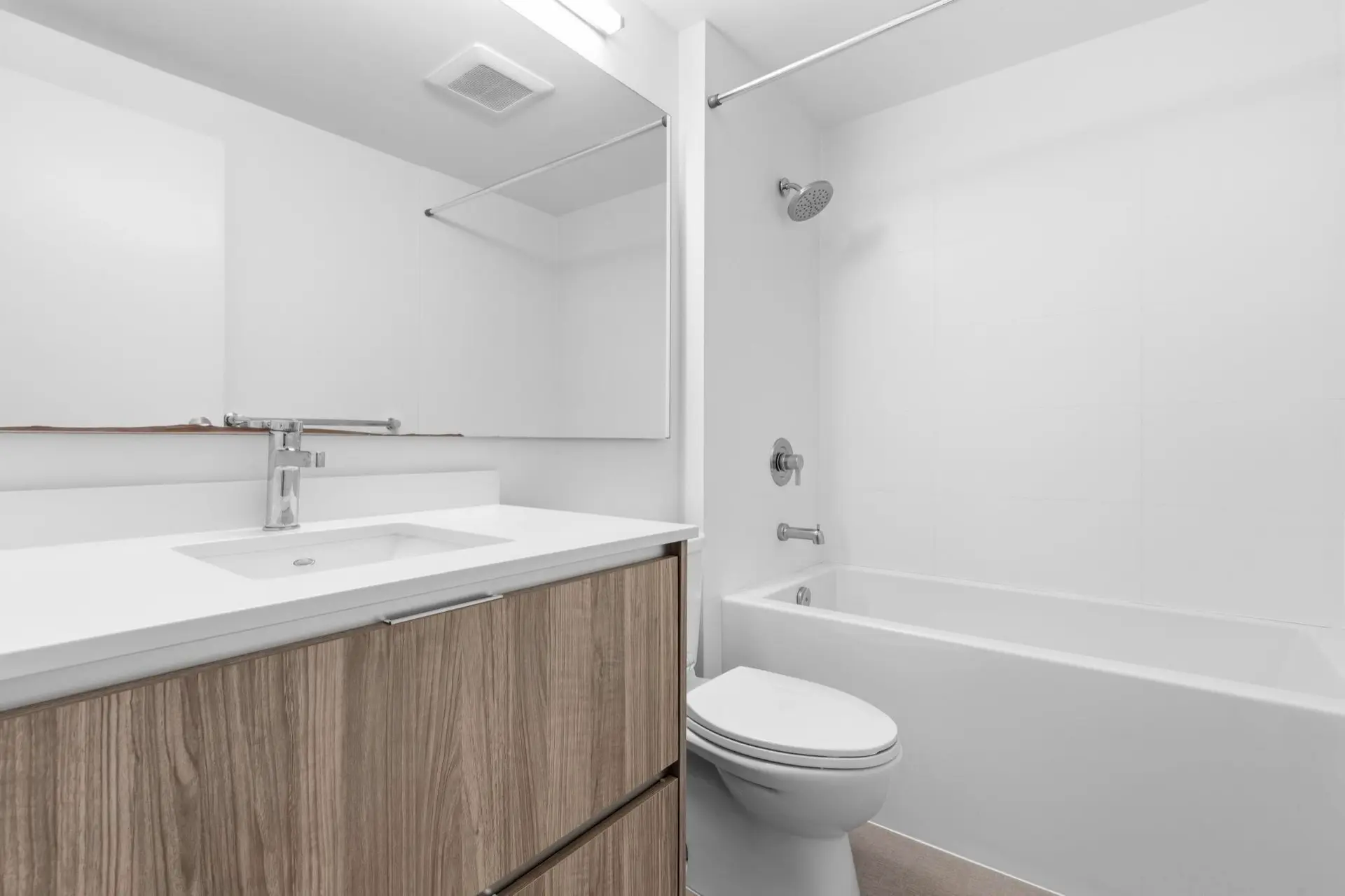 #702 8940 University Crescent - Image 12