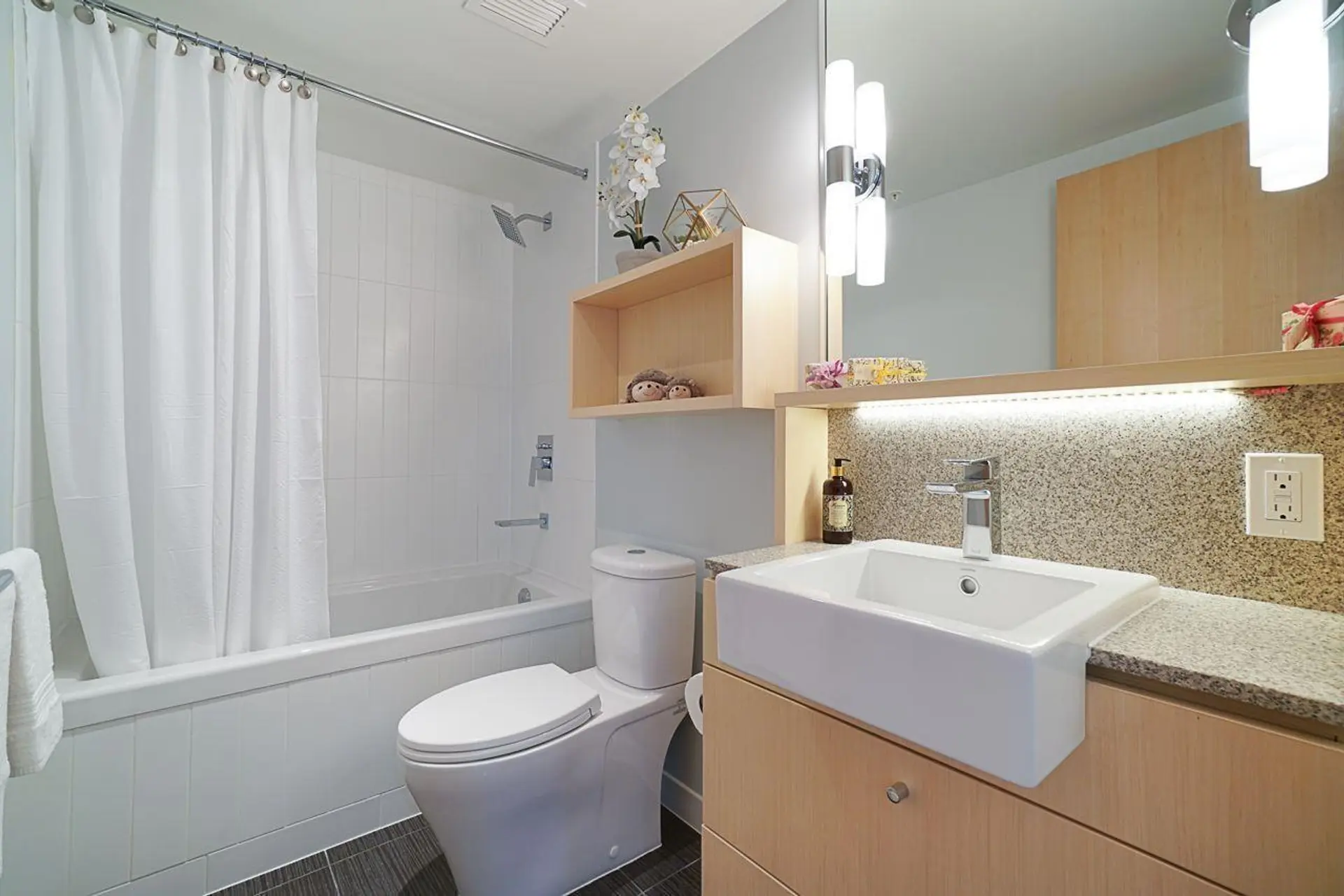 #3108 13495 Central Avenue - Image 7