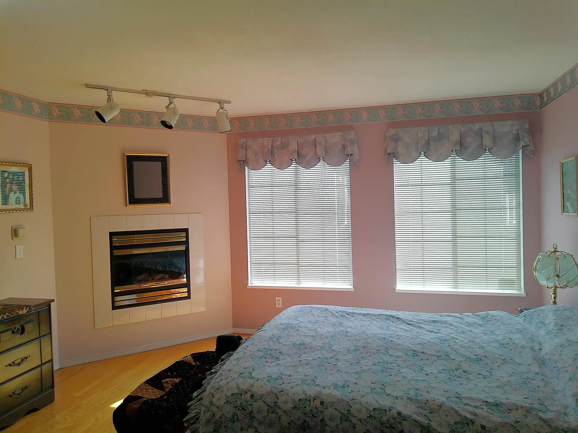 #38 11502 Burnett Street - Image 11