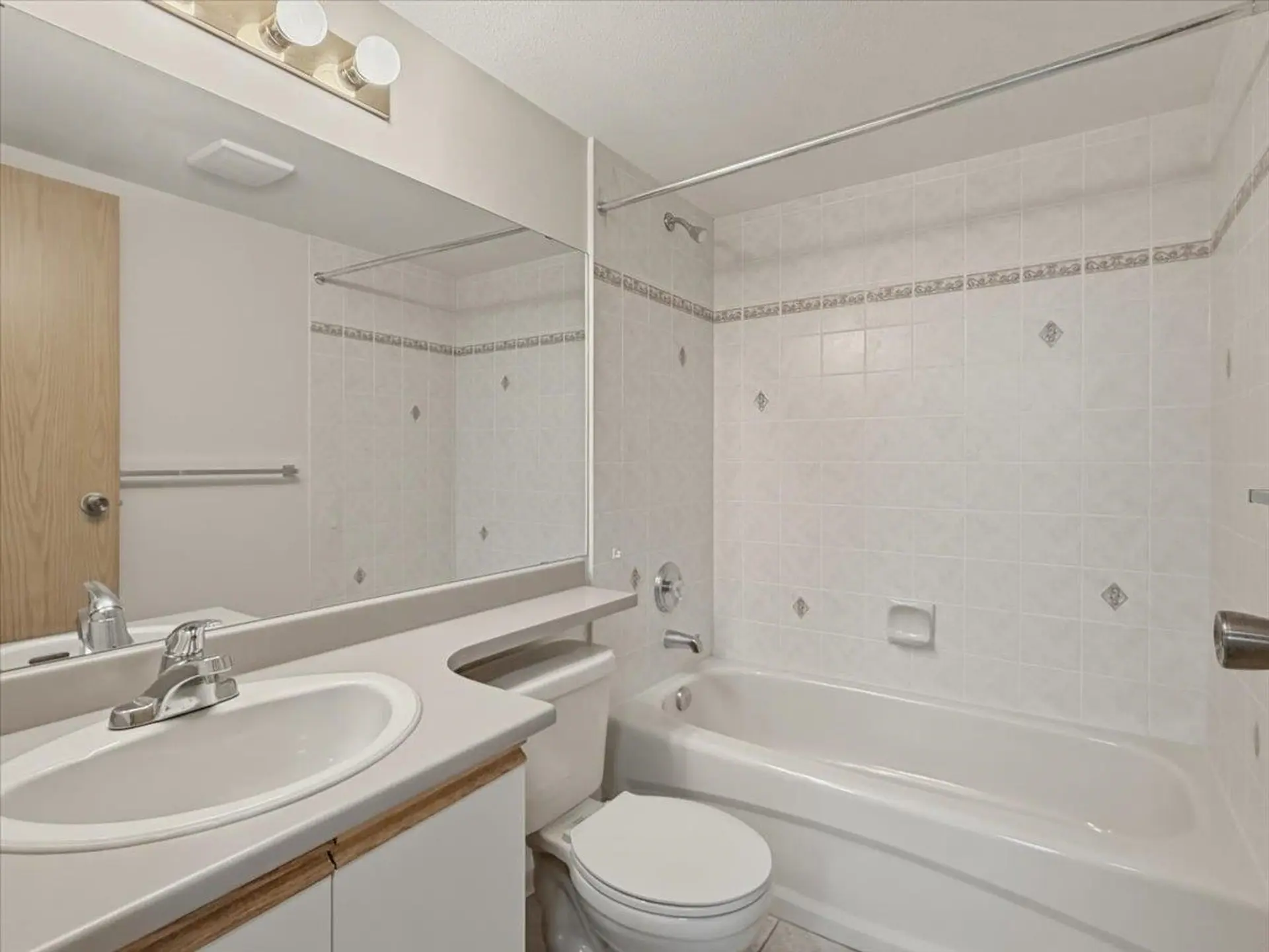 #204 7431 Blundell Road - Image 6