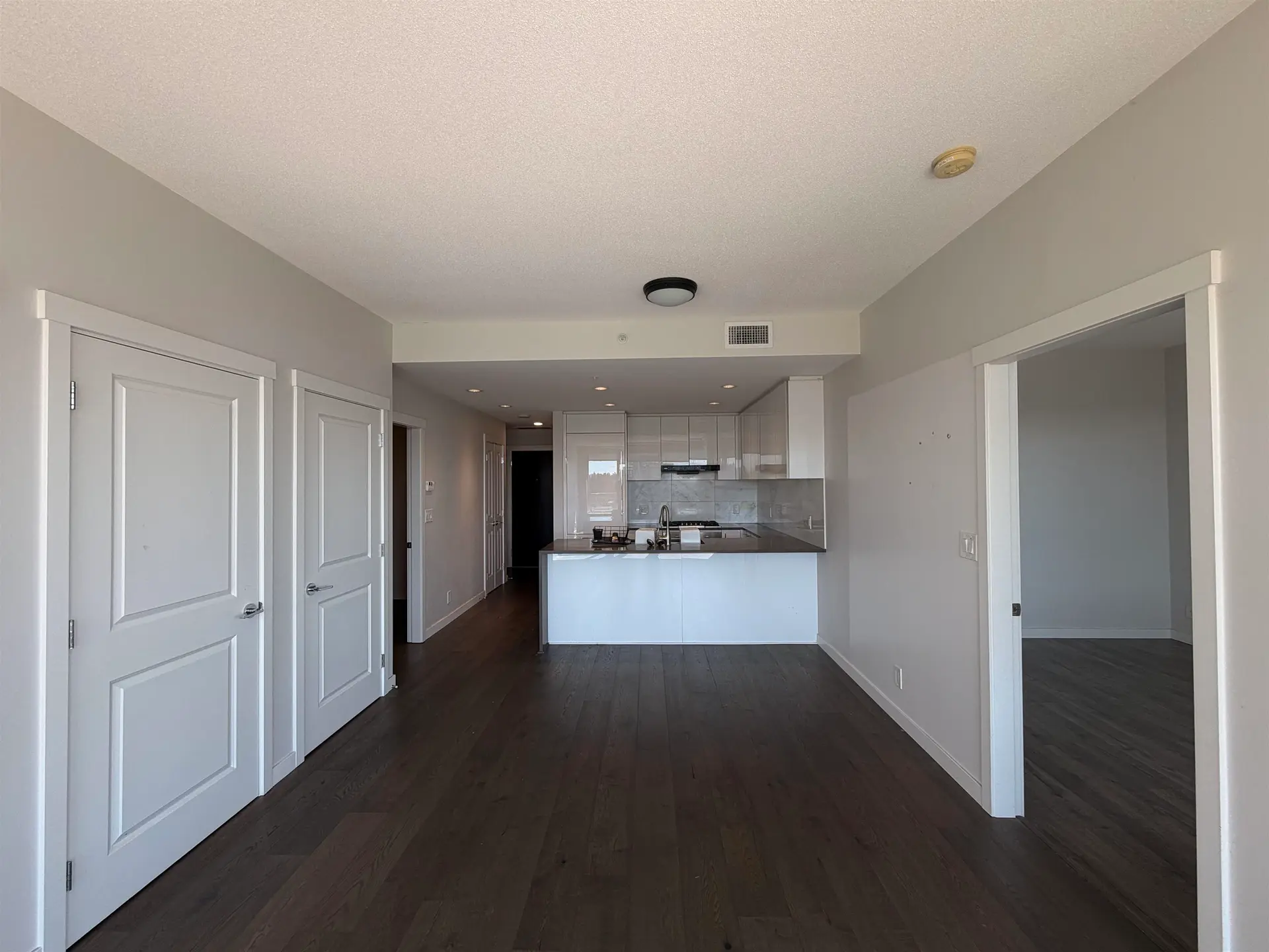 #1310 3487 Binning Road - Image 5