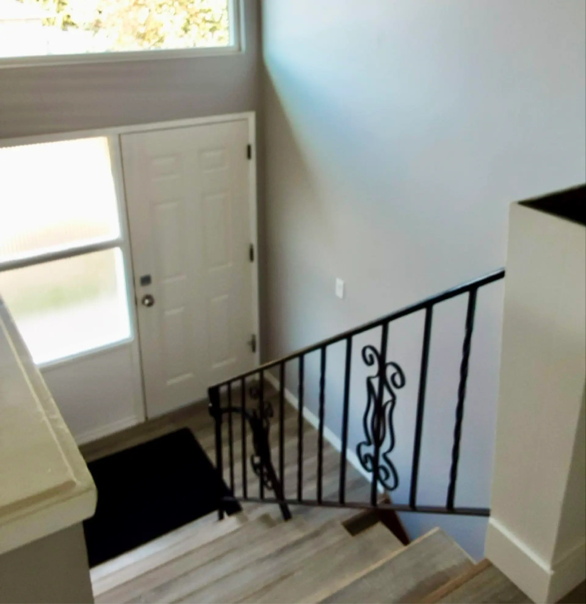 9720 Crown Crescent - Image 6