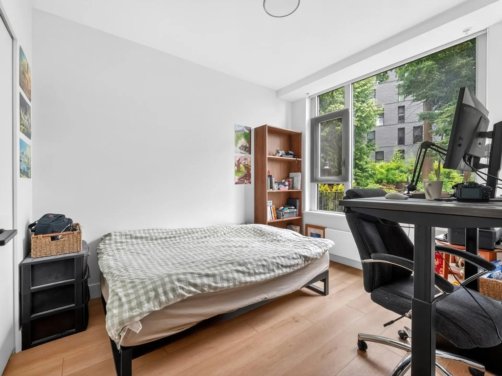 #202 8750 University Crescent - Image 13