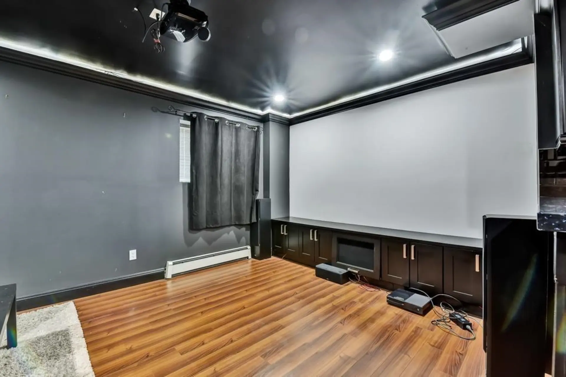 15181 68a Avenue - Image 14
