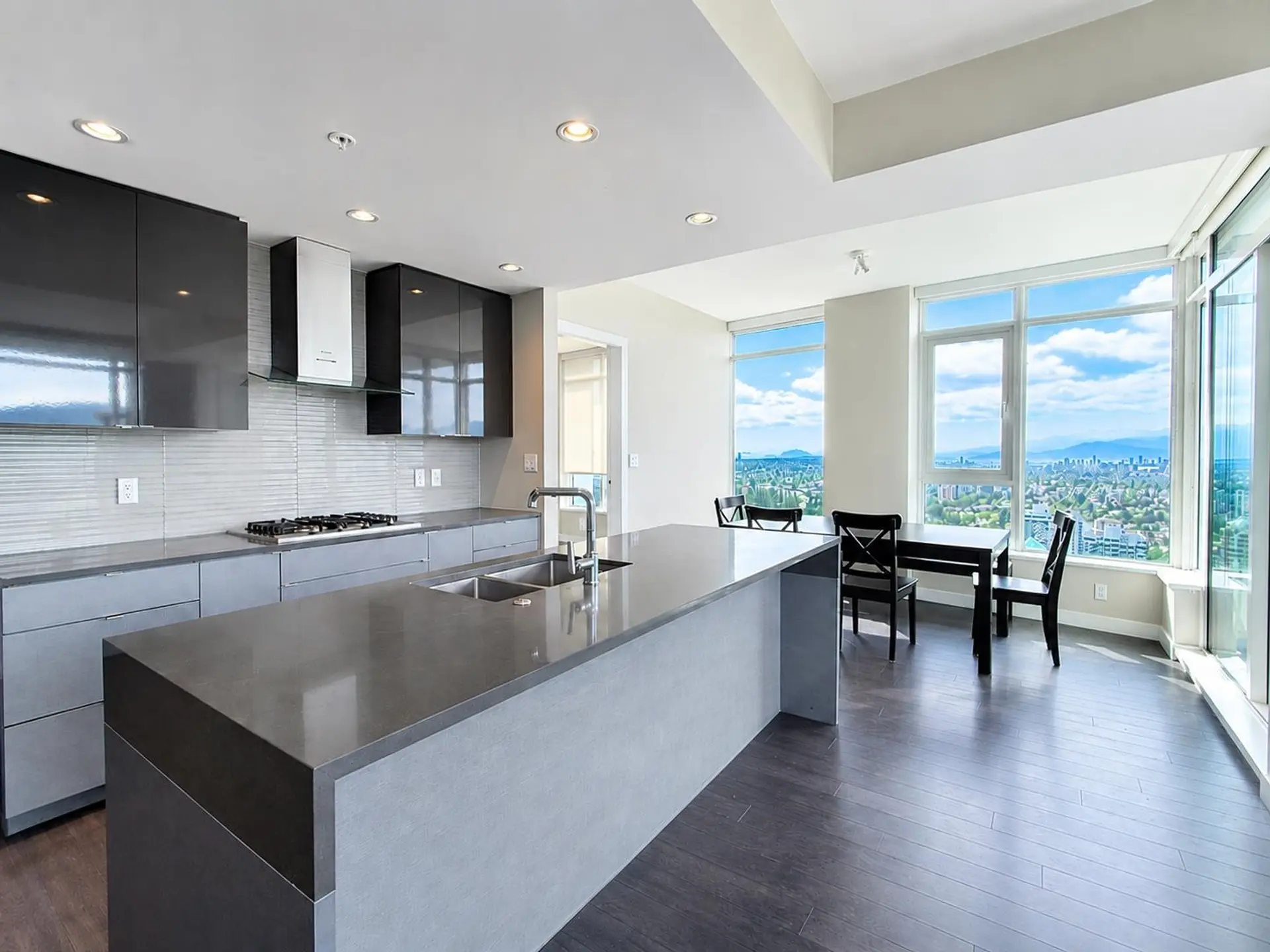 #3707 4508 Hazel Street - Image 4