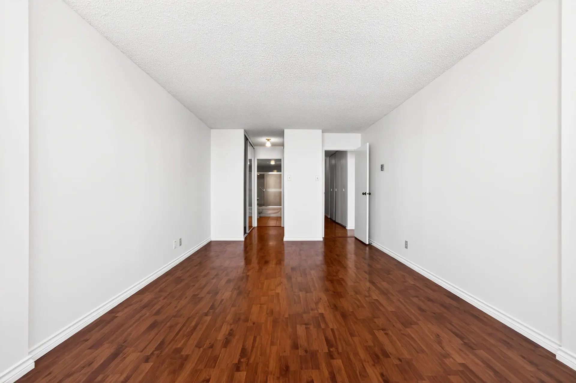 #2105 6540 Burlington Avenue - Image 4