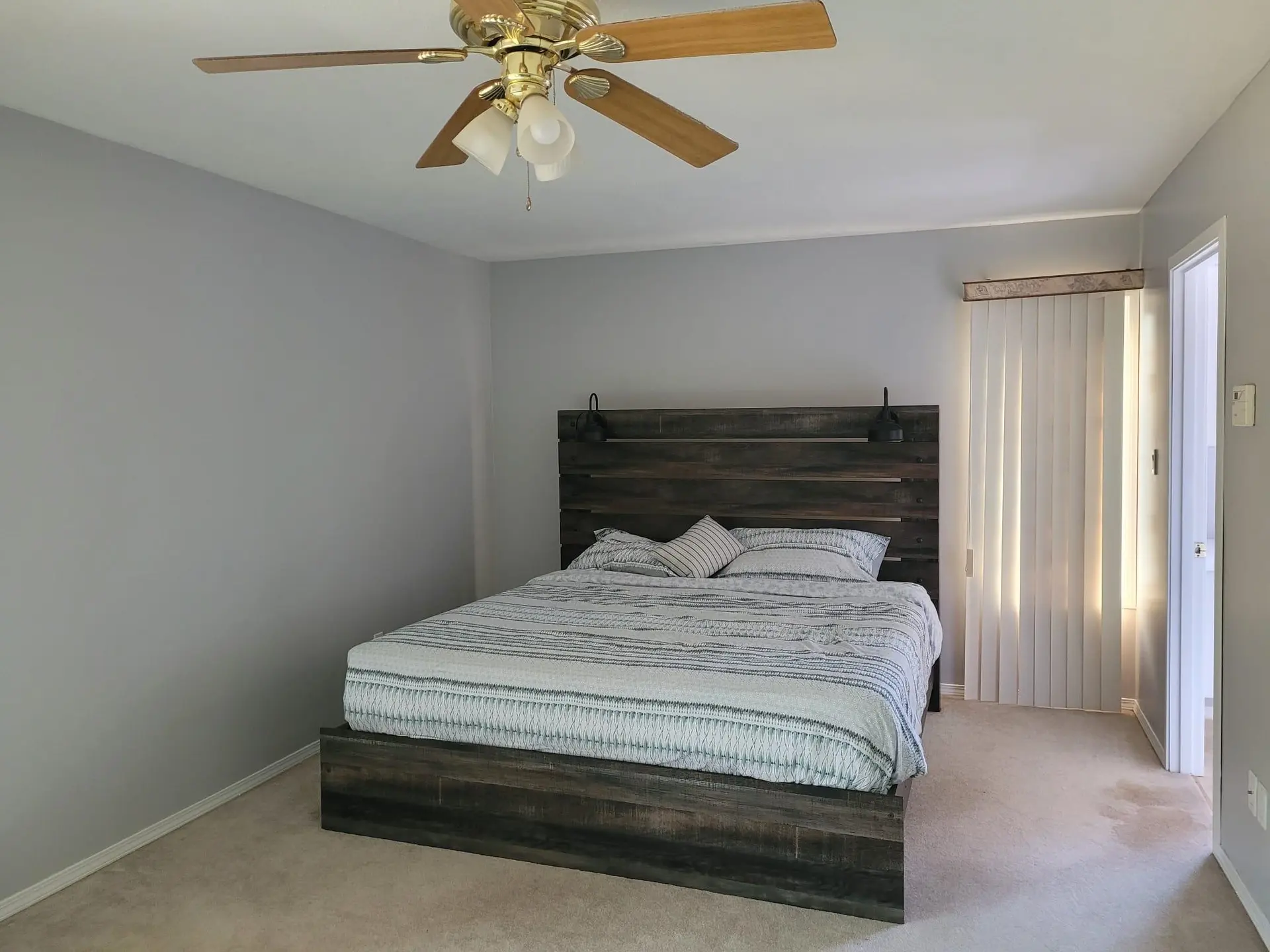 2644 140 Street - Image 11
