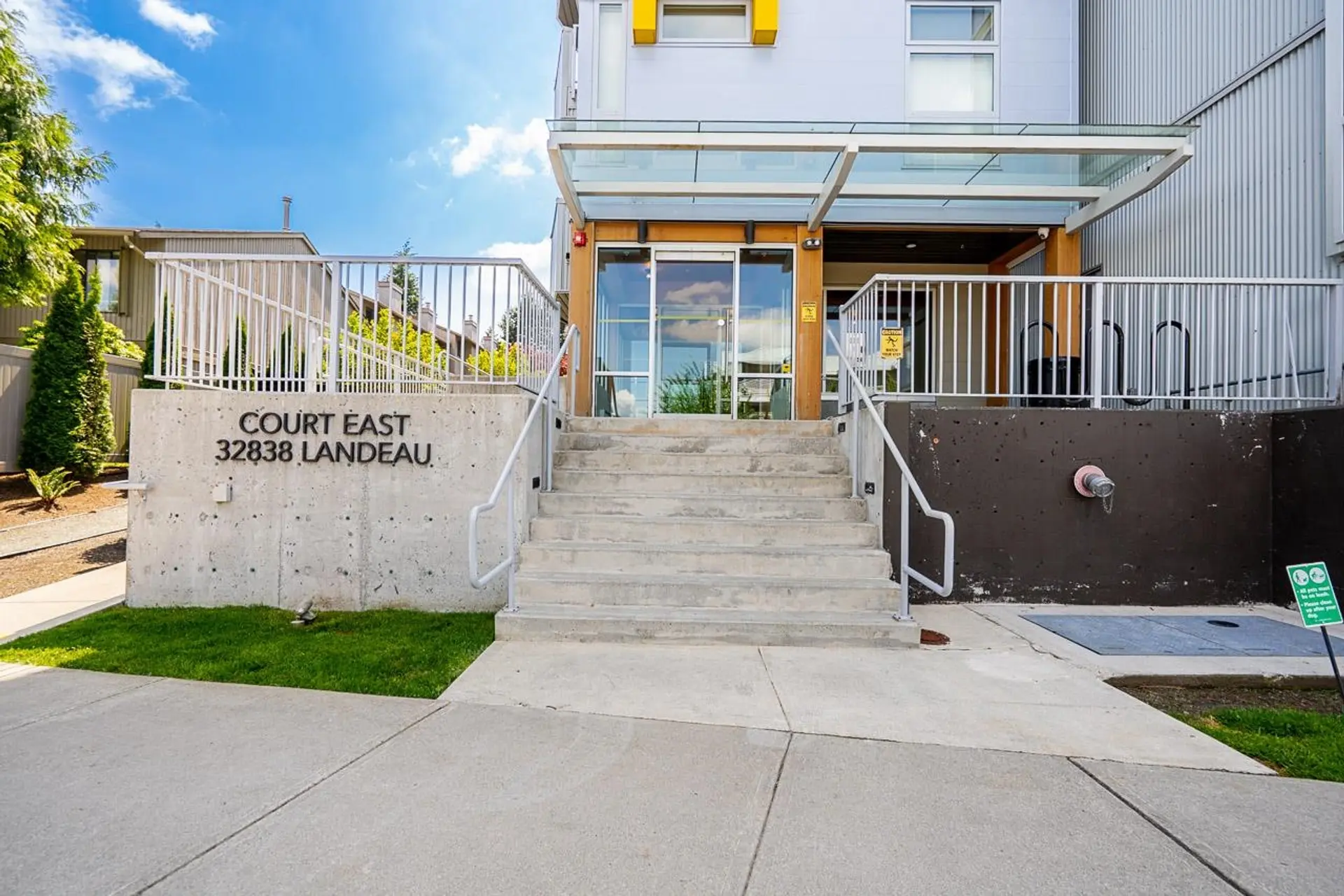 #609 32838 Landeau Place - Image 3