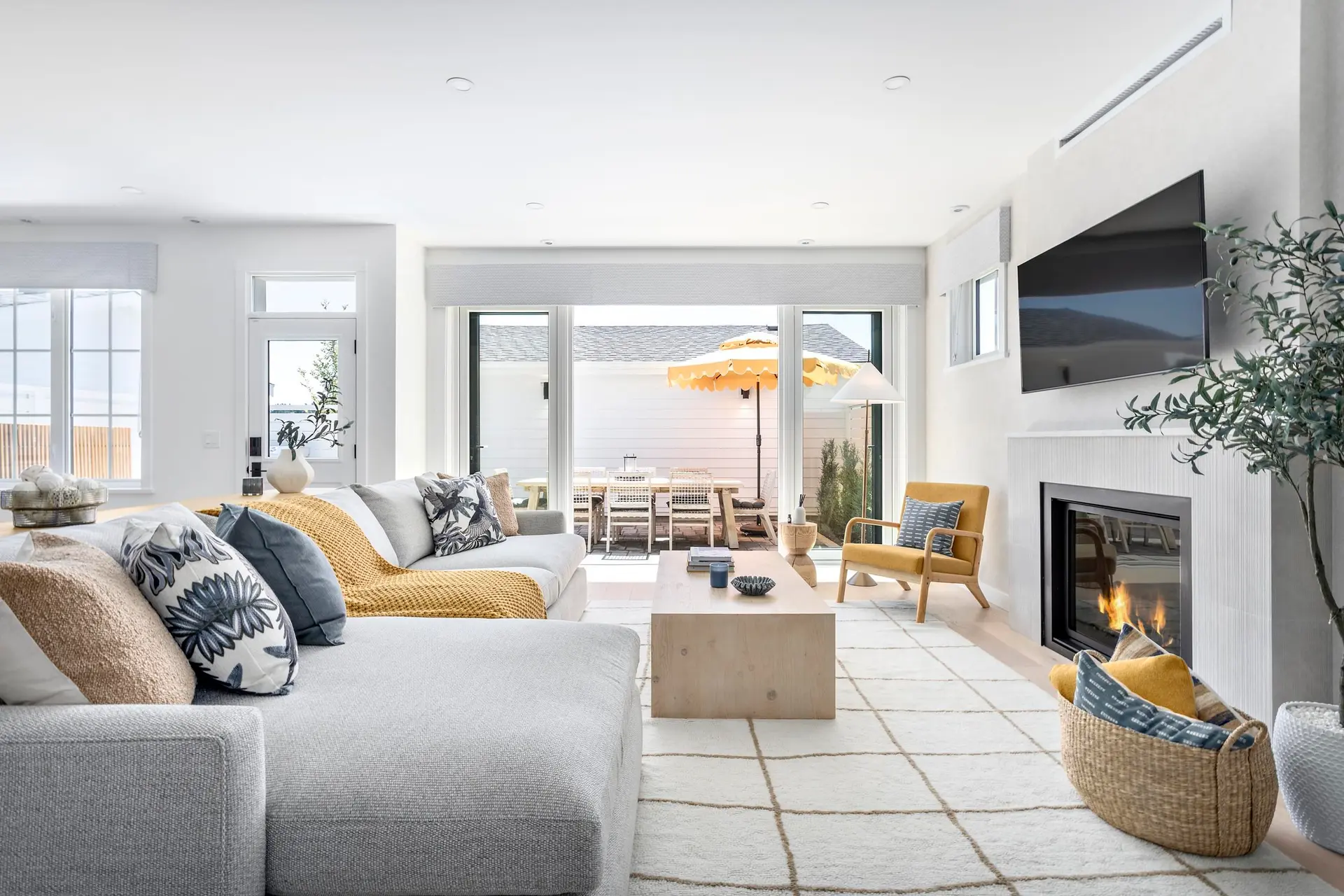 156 Boundary Bay Road - Image 3