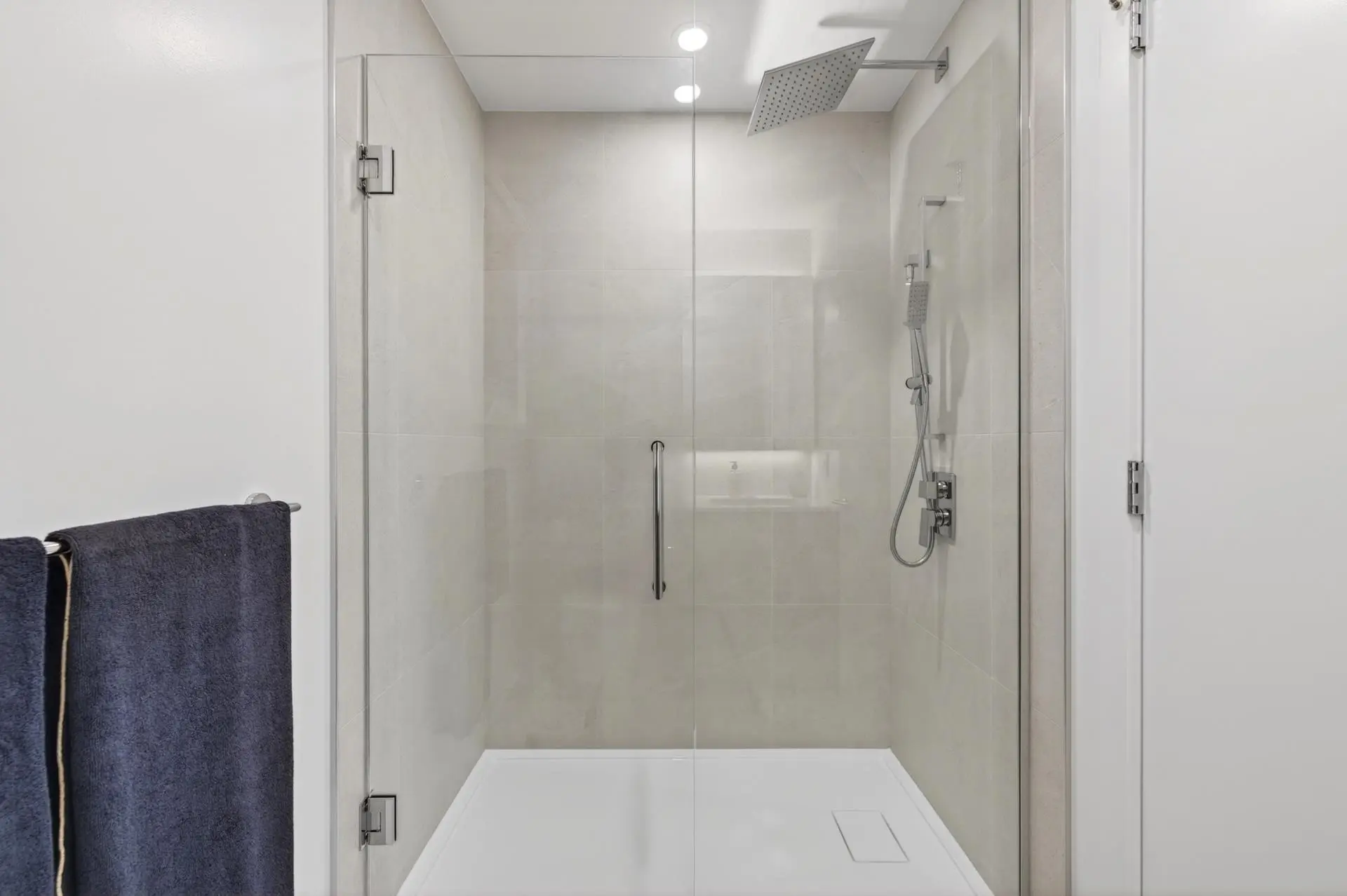 #802 6087 Wilson Avenue - Image 6