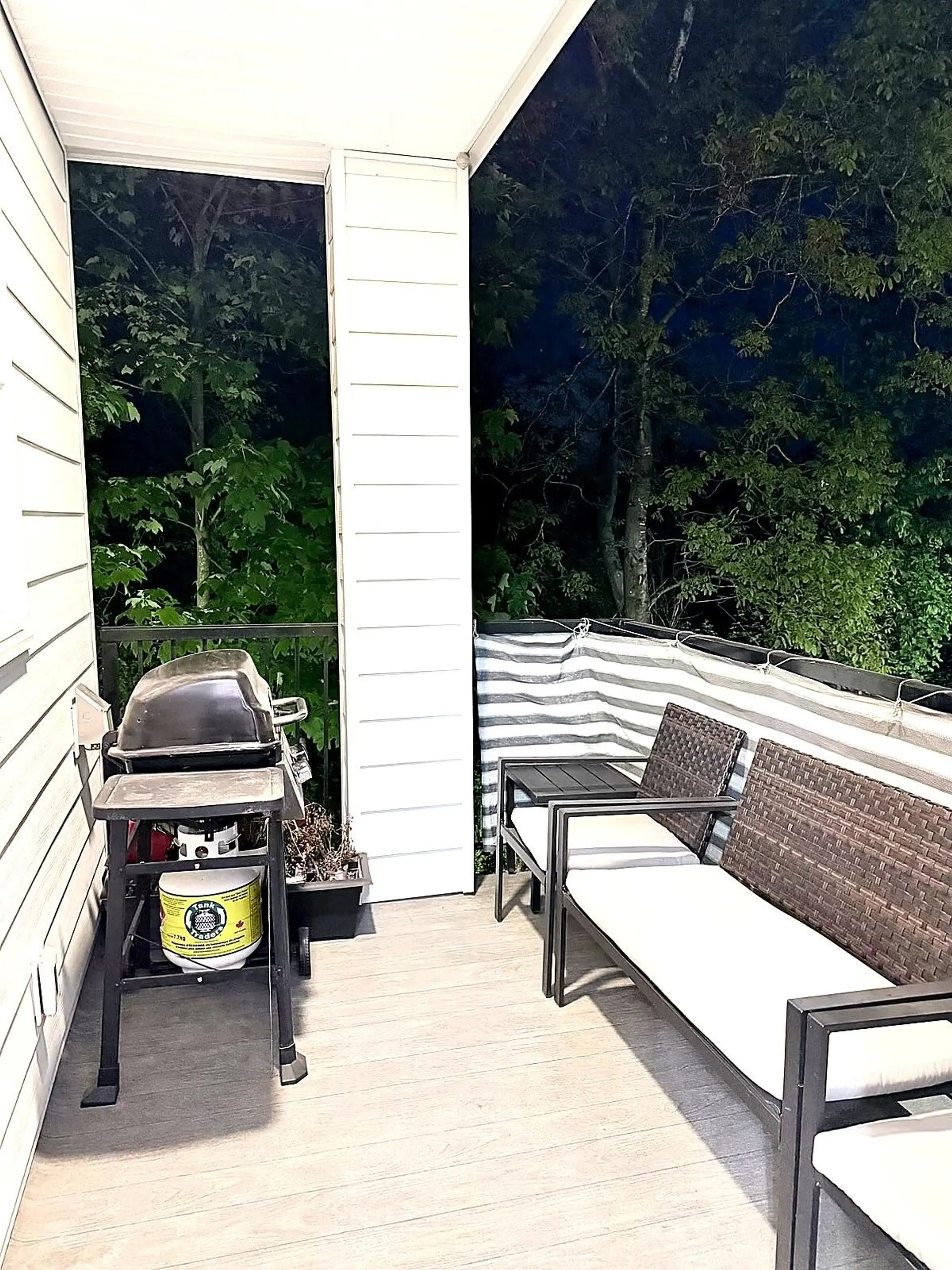 #12 27640 Lantern Avenue - Image 16