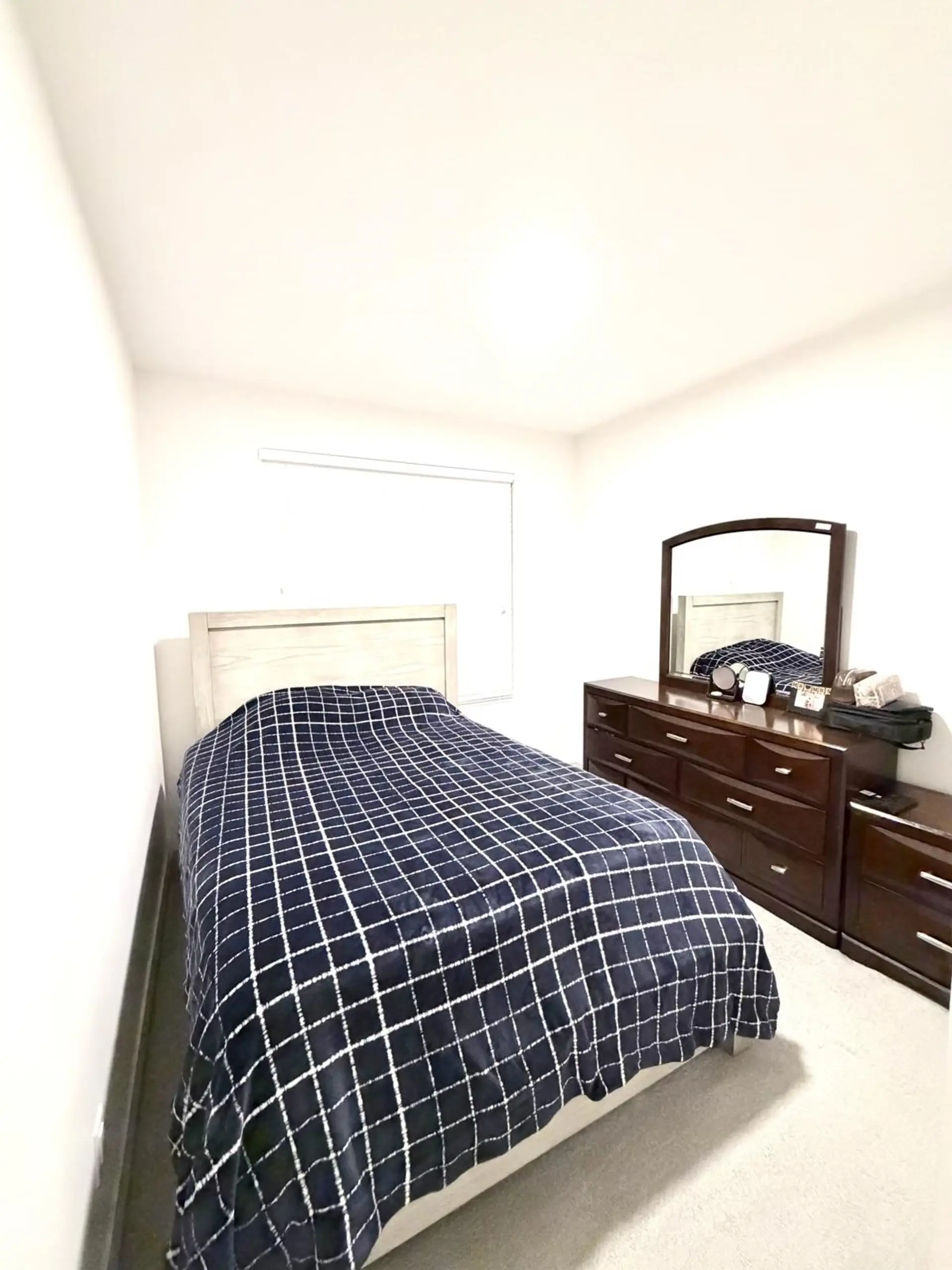 #12 27640 Lantern Avenue - Image 10