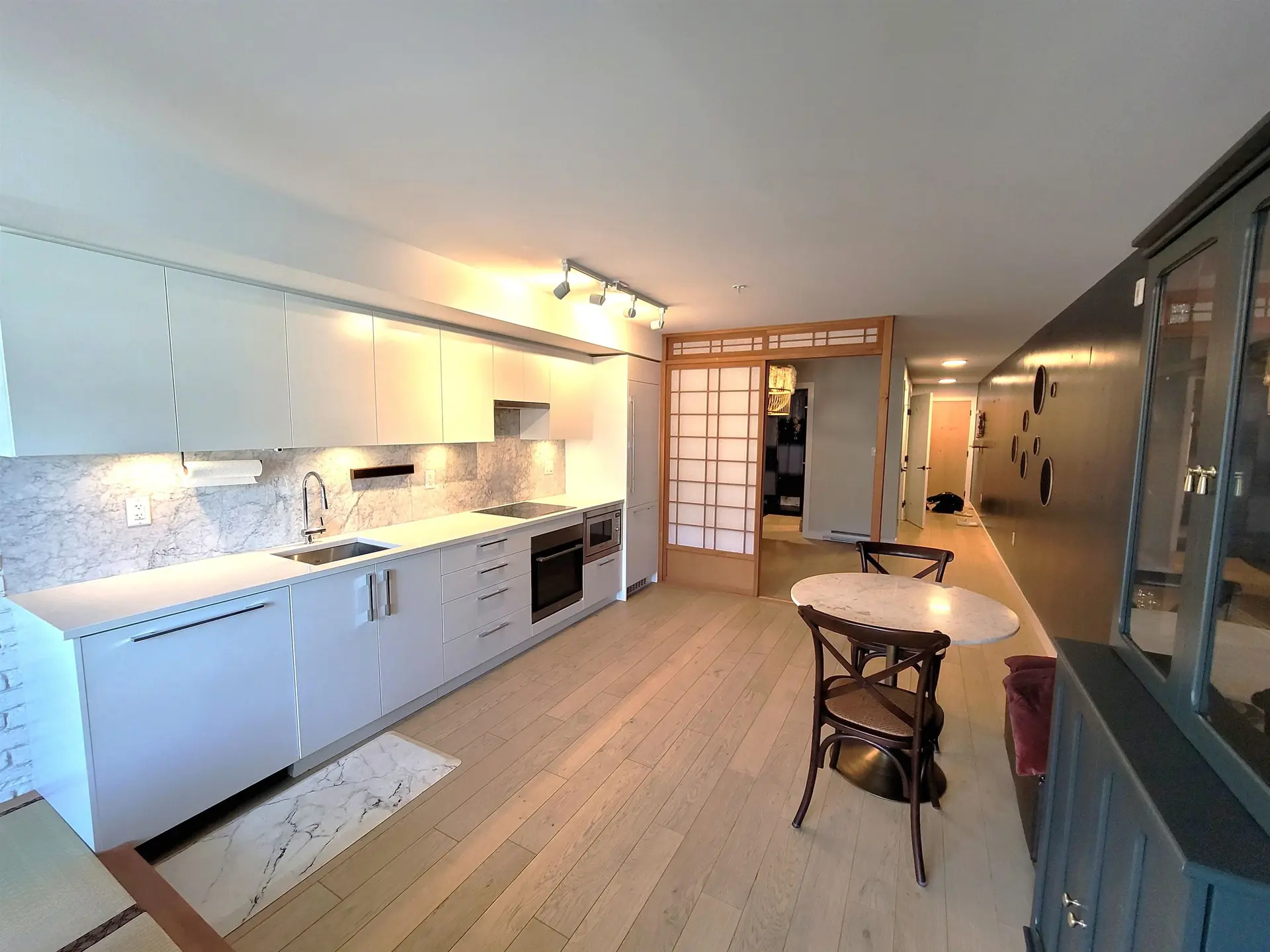 #211 2508 Fraser Street - Image 5