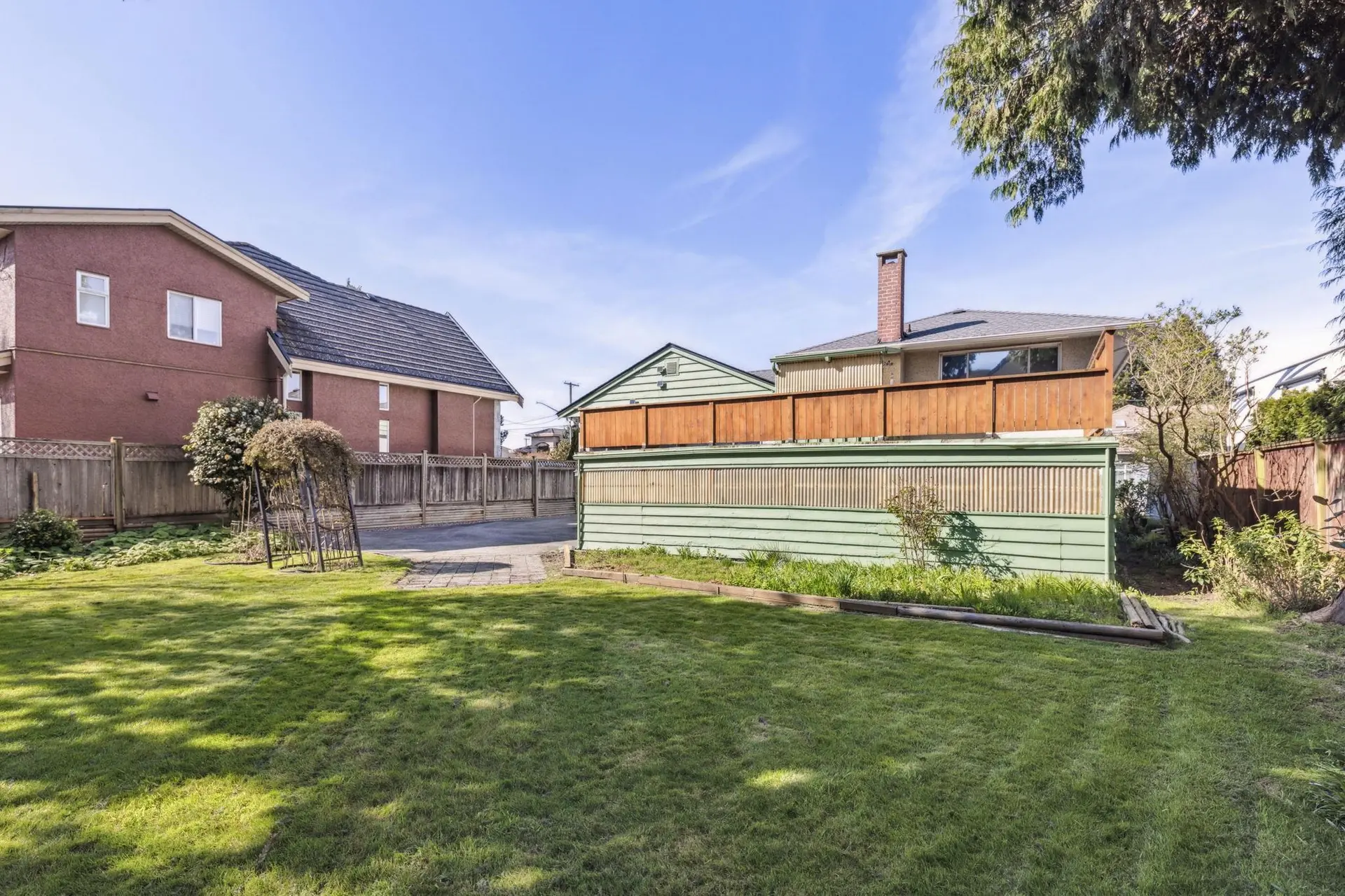 3780 Barmond Avenue - Image 17