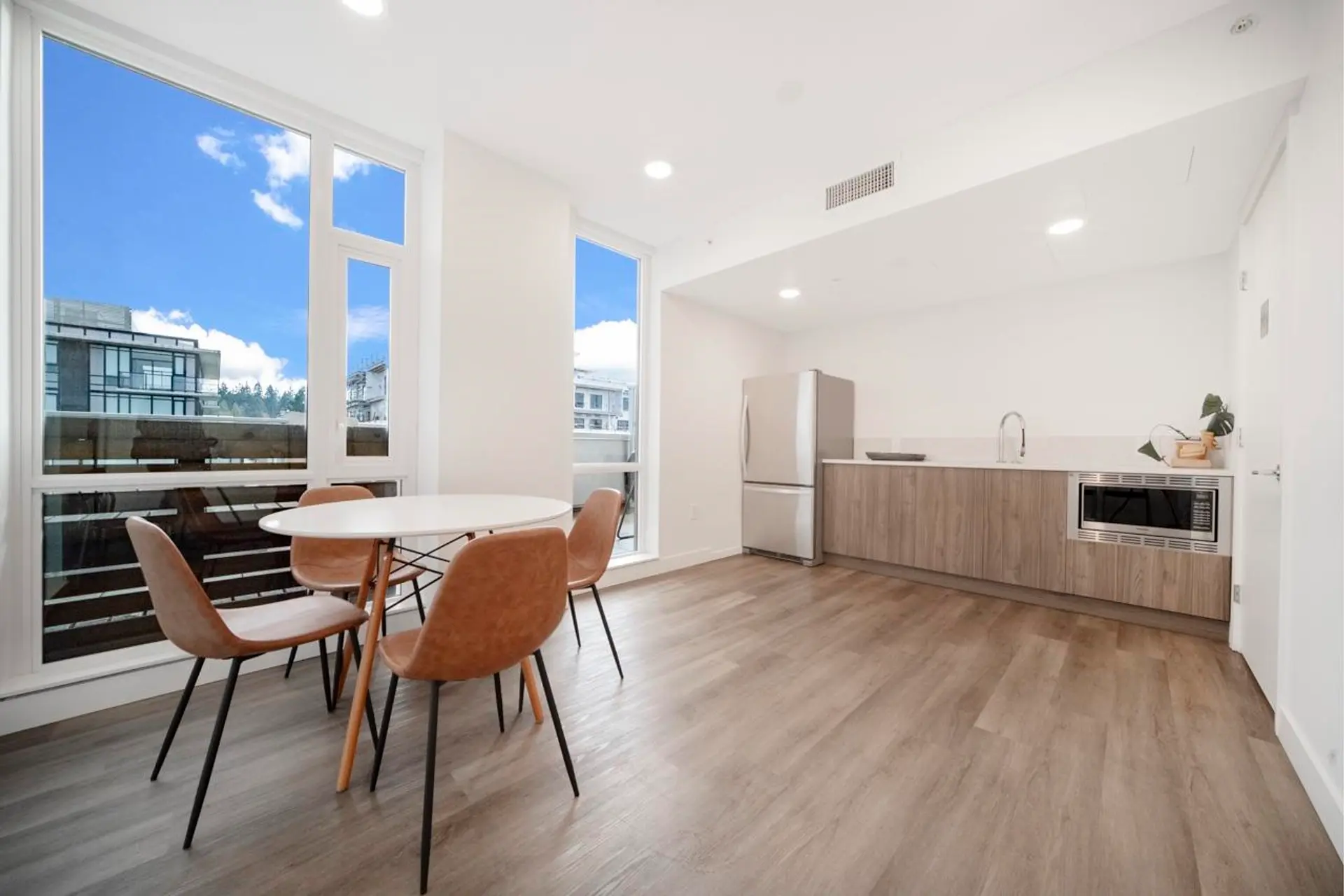 #303 469 W King Edward Avenue - Image 17